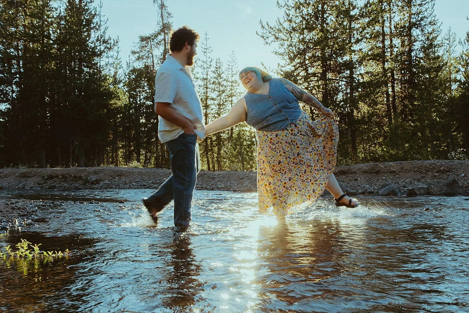 soda-creek-camping-couples-photos_1239.jpg