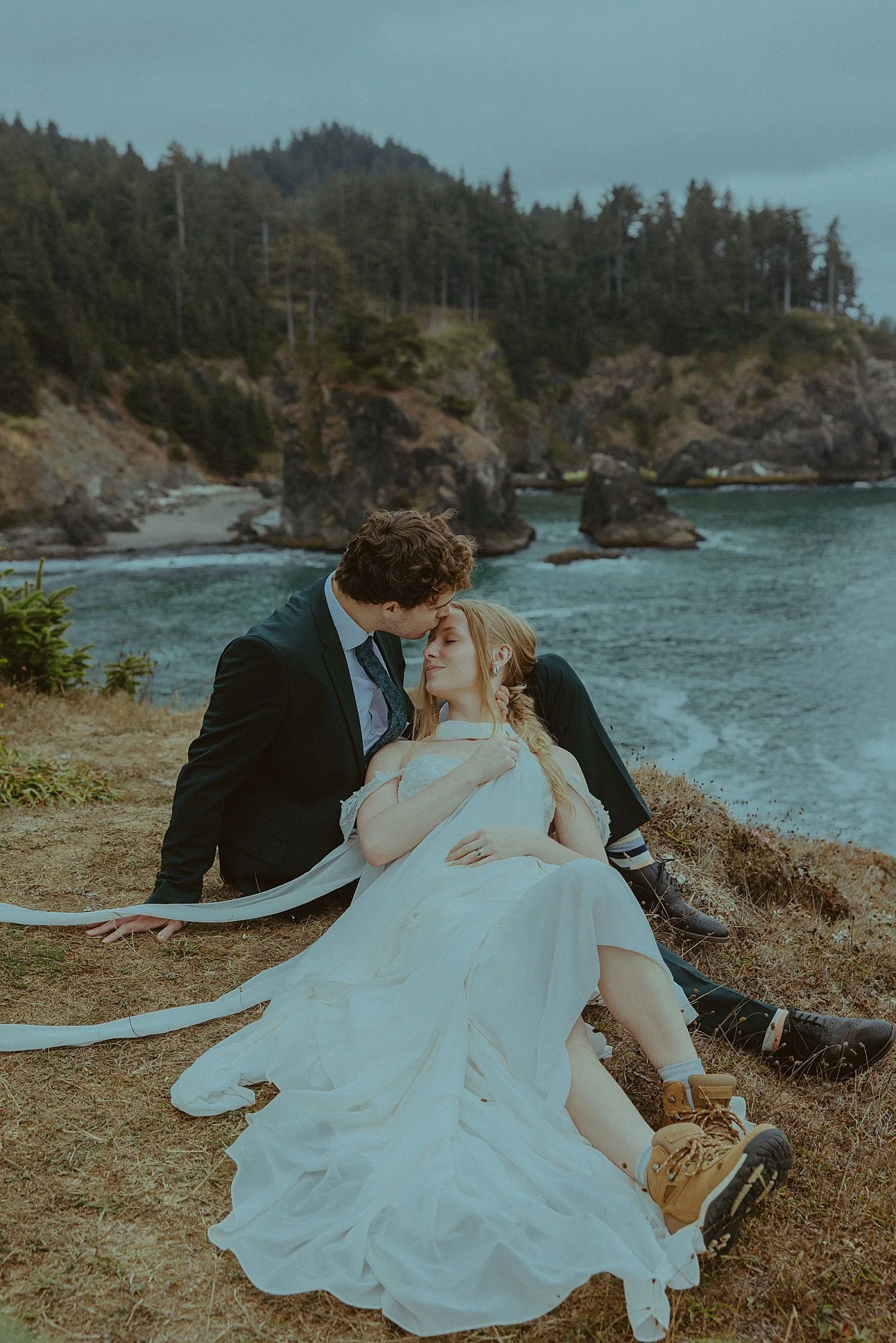 samuel-boardman-moody-oregon-coast-elopement_1461.jpg