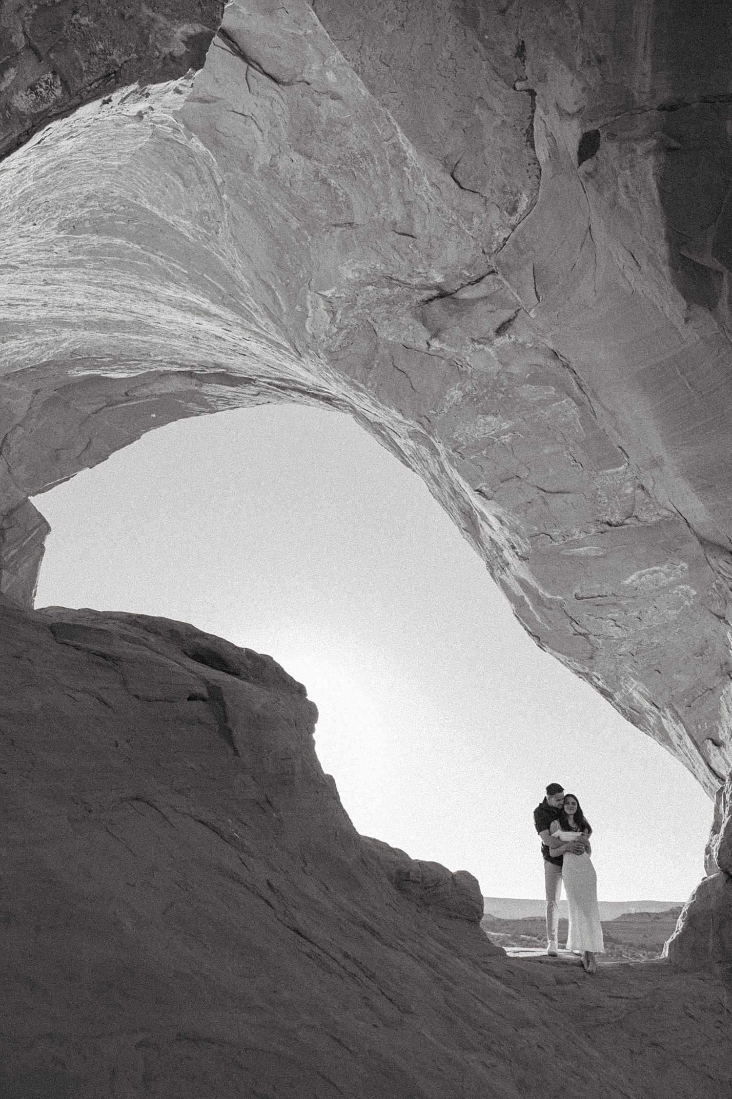 sunrise-arch-engagement-photos-moab-blm_1507.jpg
