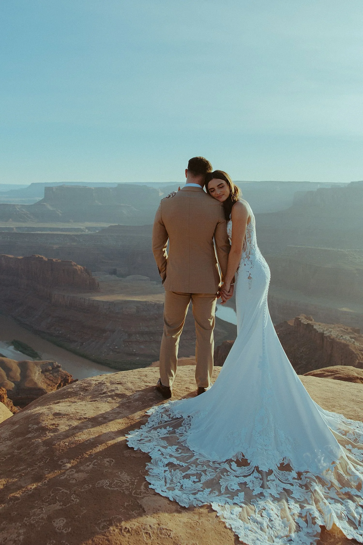 dead-horse-point-desert-micro-wedding_1552.jpg