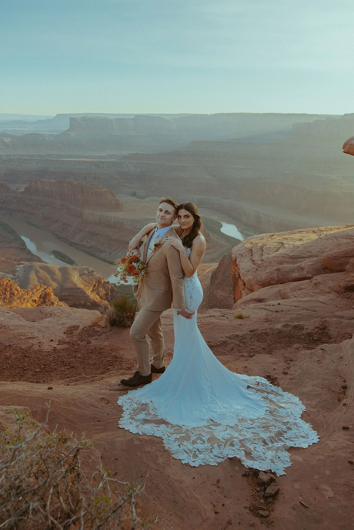 dead-horse-point-desert-micro-wedding_1558.jpg