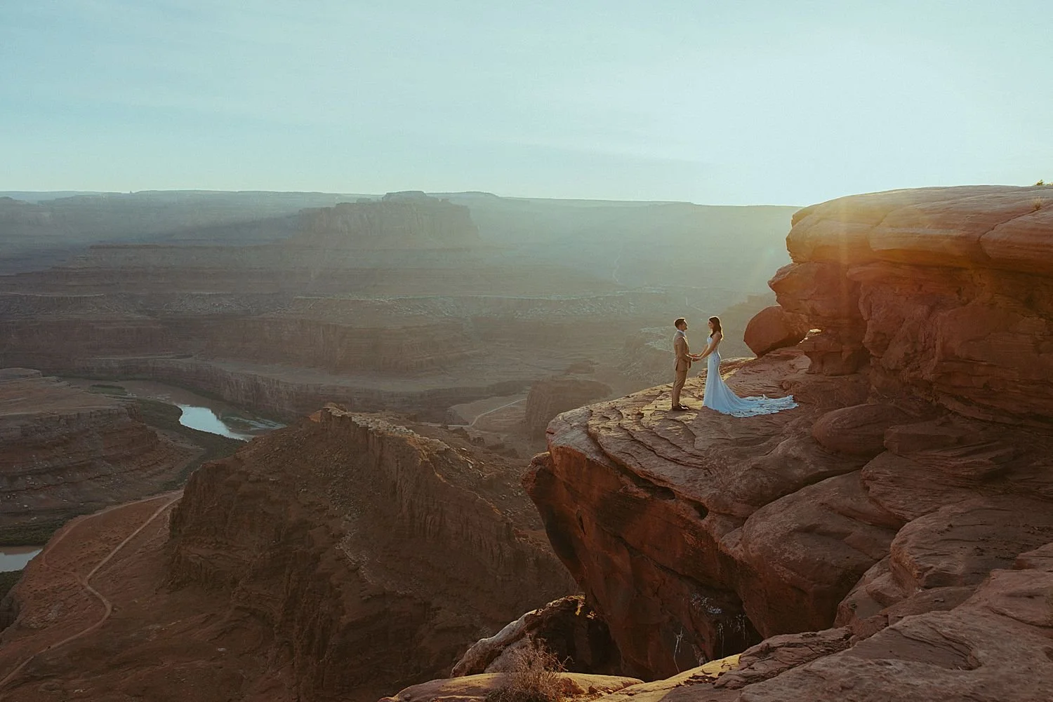 dead-horse-point-desert-micro-wedding_1564.jpg