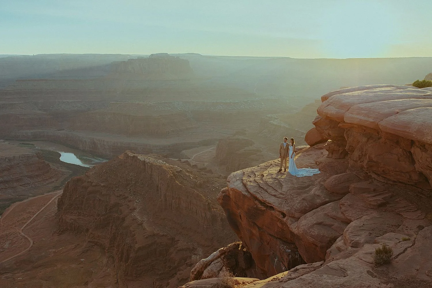 dead-horse-point-desert-micro-wedding_1566.jpg