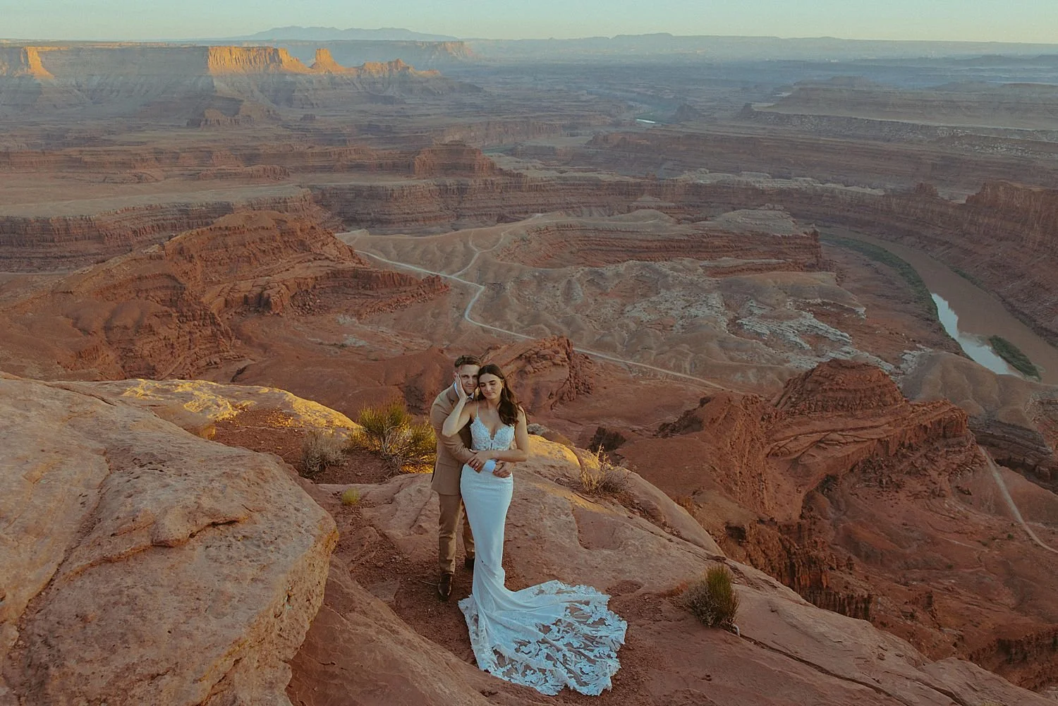 dead-horse-point-desert-micro-wedding_1573.jpg