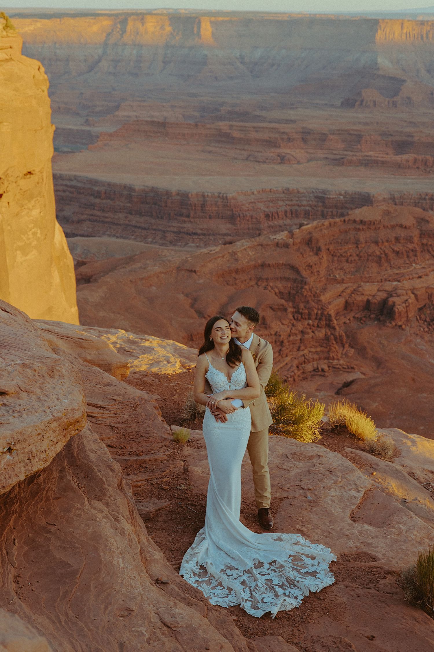 dead-horse-point-desert-micro-wedding_1576.jpg
