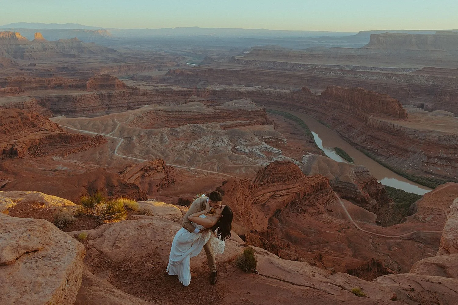 dead-horse-point-desert-micro-wedding_1577.jpg