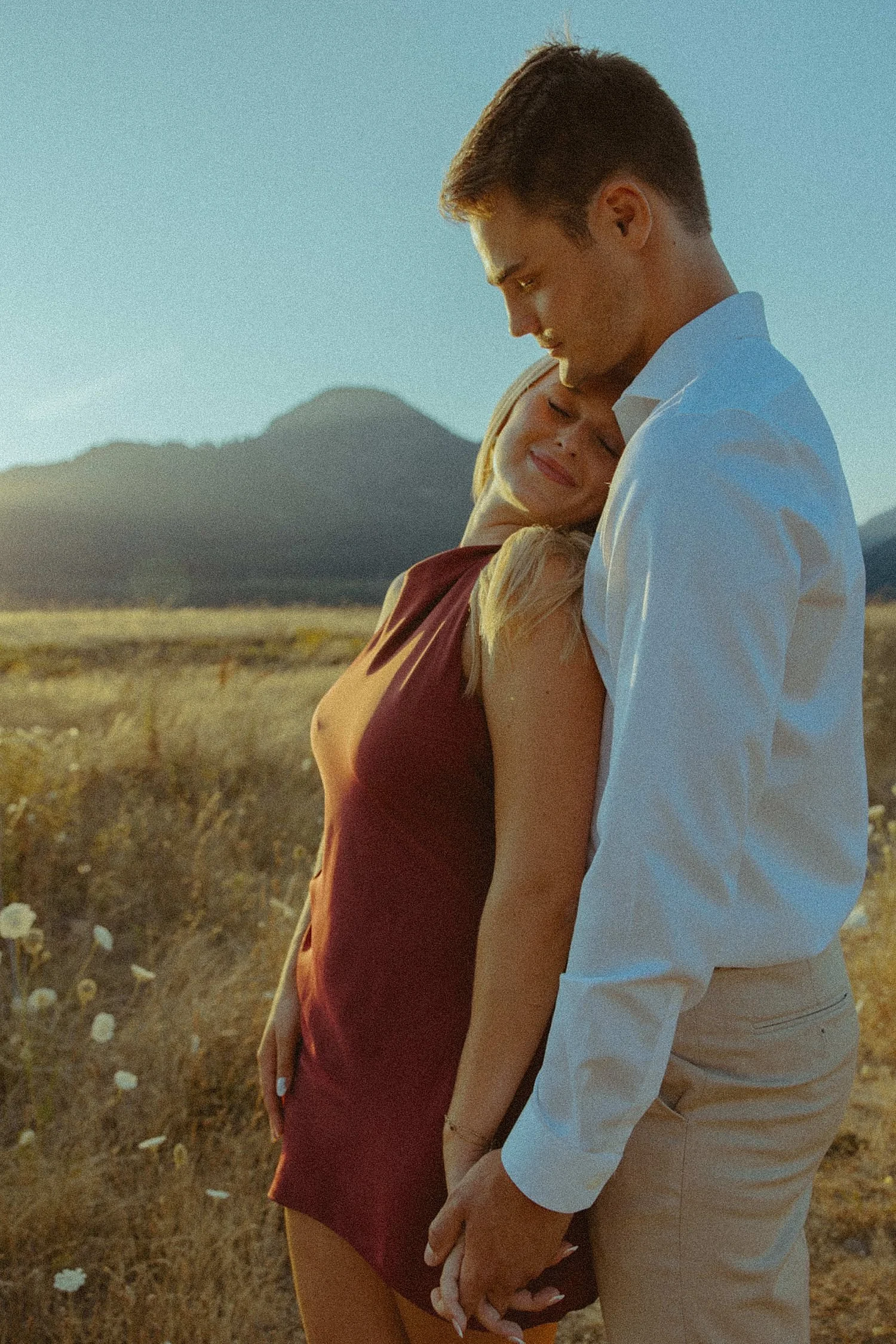 north-bonneville-engagement-photos-hamilton-island_1619.jpg