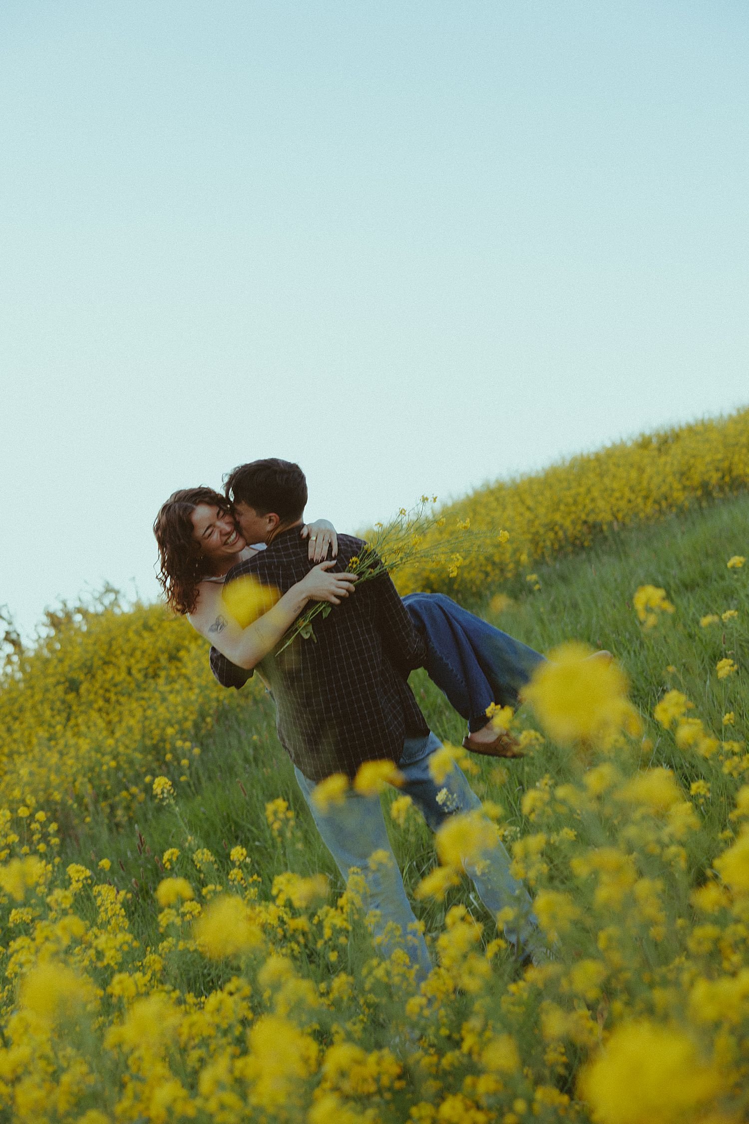 oregon-wildflower-spring-couples-photos_1706.jpg