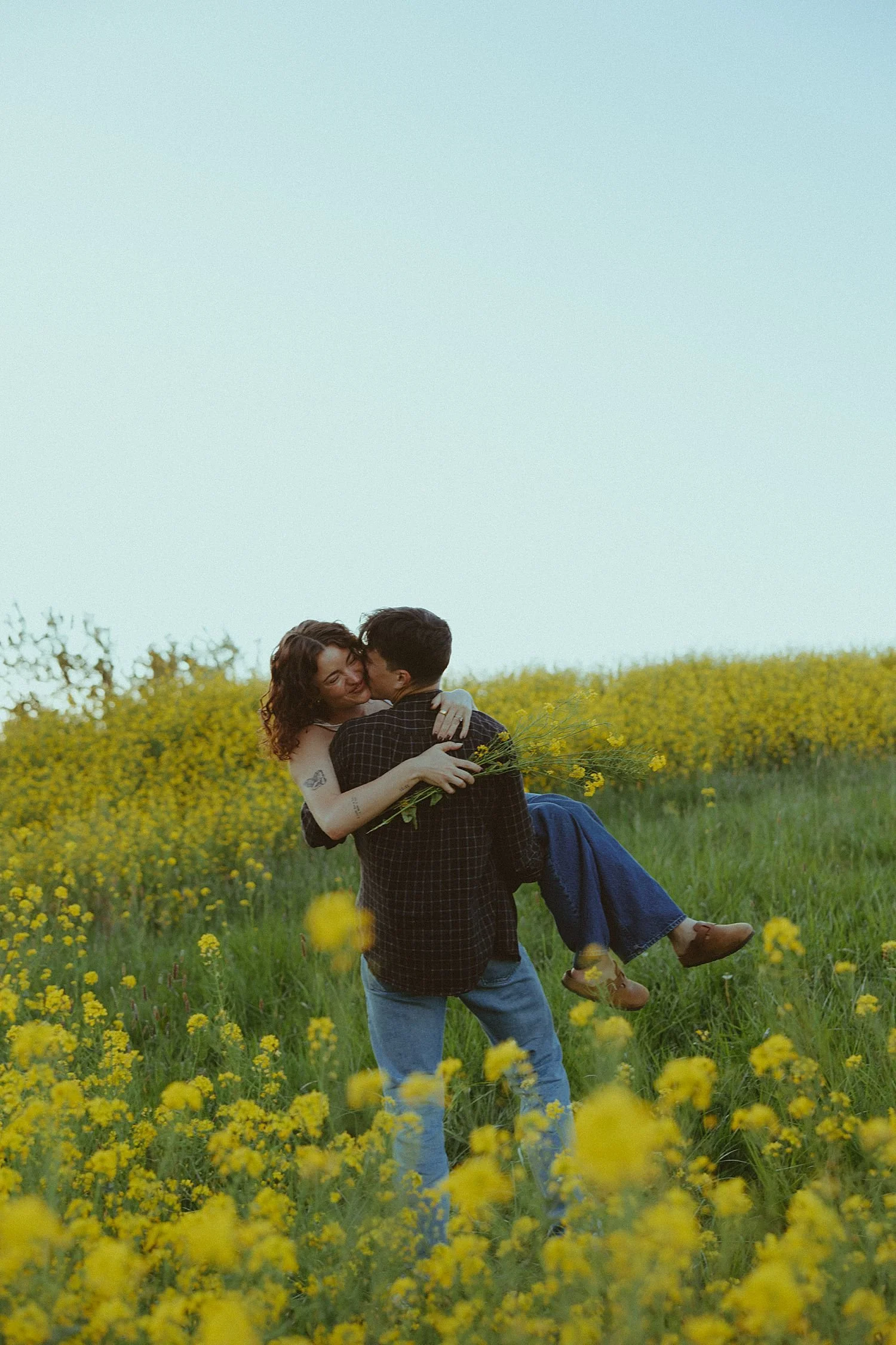 oregon-wildflower-spring-couples-photos_1707.jpg
