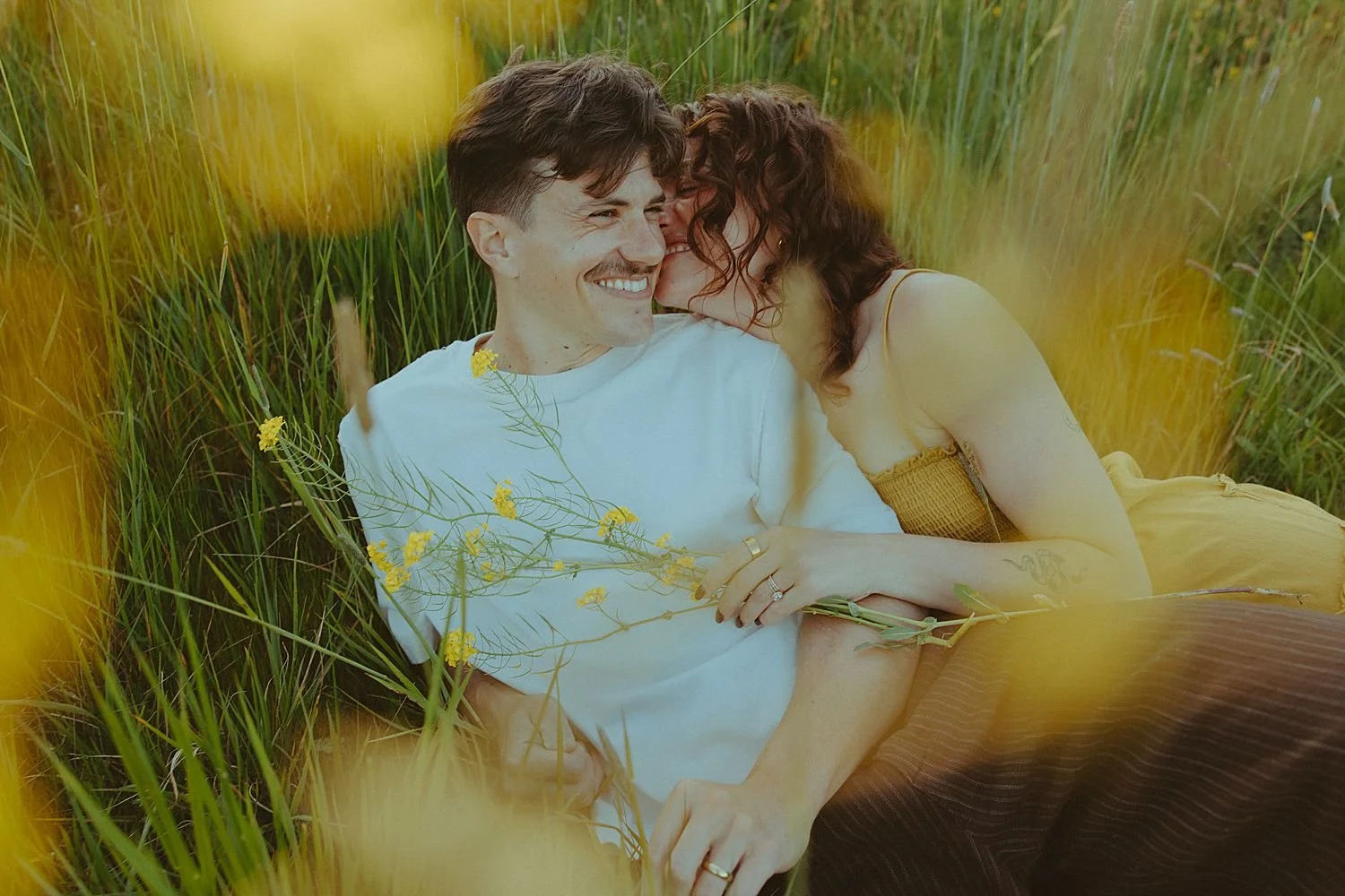 oregon-wildflower-spring-couples-photos_1717.jpg