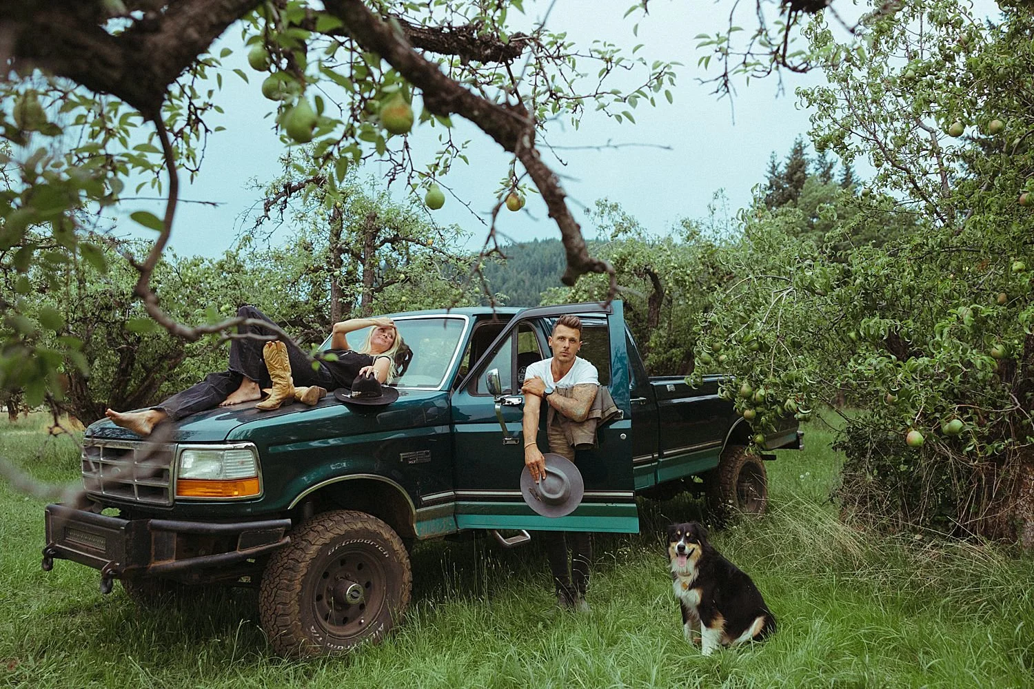 hood-river-nomad-camper-couples-photos_1899.jpg