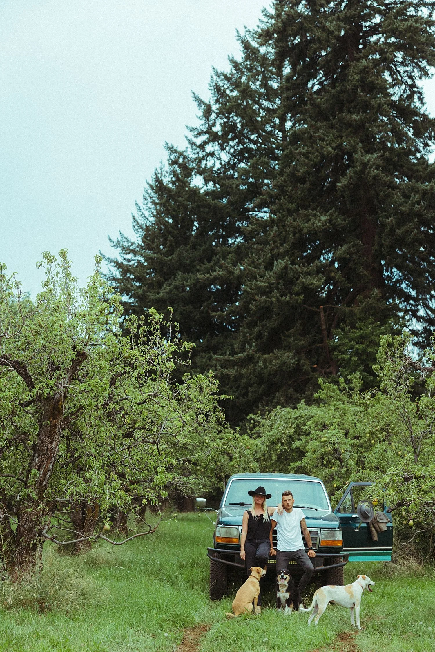 hood-river-nomad-camper-couples-photos_1901.jpg