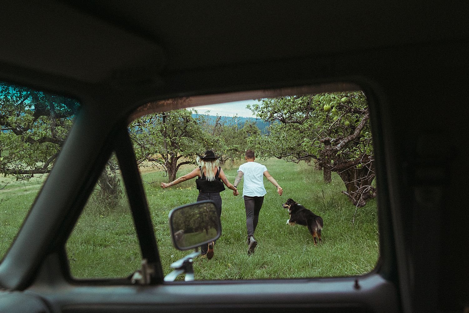 hood-river-nomad-camper-couples-photos_1906.jpg