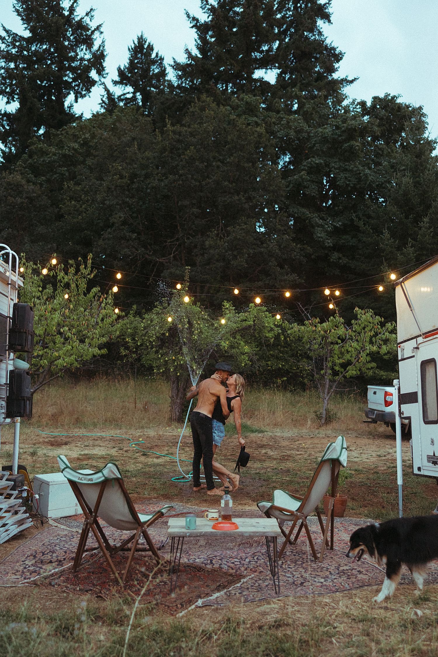 hood-river-nomad-camper-couples-photos_1925.jpg
