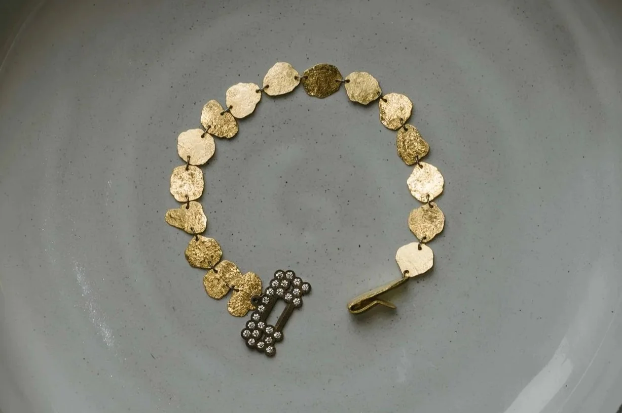 Gold Scale Chain Bracelet with Diamond Clasp 