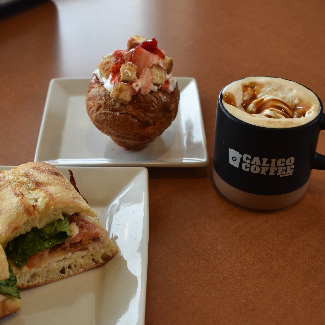 No winter getaway is complete without great food.🍴✨
From locally roasted coffee to sweet treats and hearty meals, the Miramichi region serves up flavour in every season.

📍 @cali.cocoffee 
📍 @1809restaurant
📍 @dumbblondeenergy 
📍 @rivermade.cafe