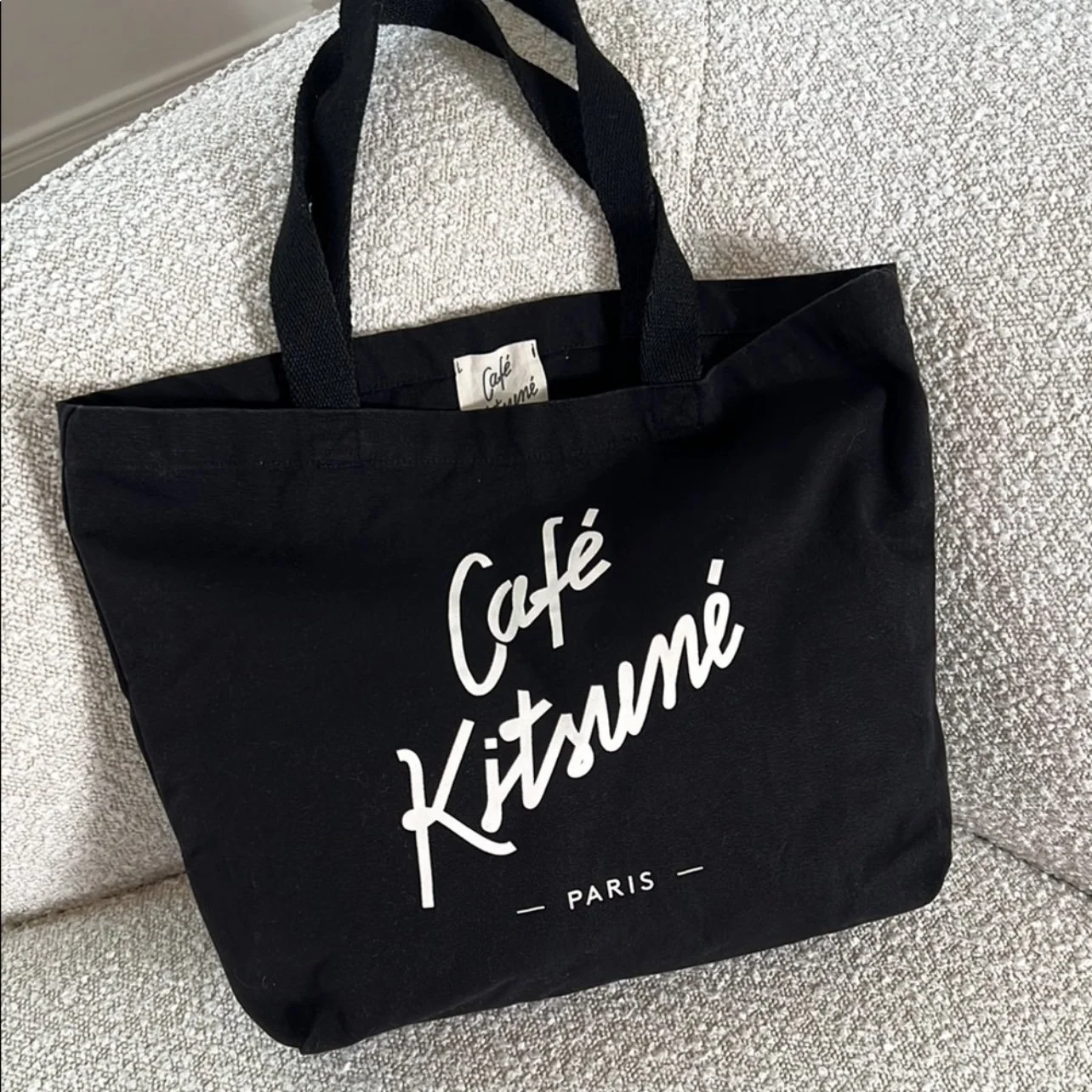 おもち様！Maison Kitsune！CAFE KITSUNE TOTE CAFE KITSUNE TOTE BAG | Maison Kitsuné