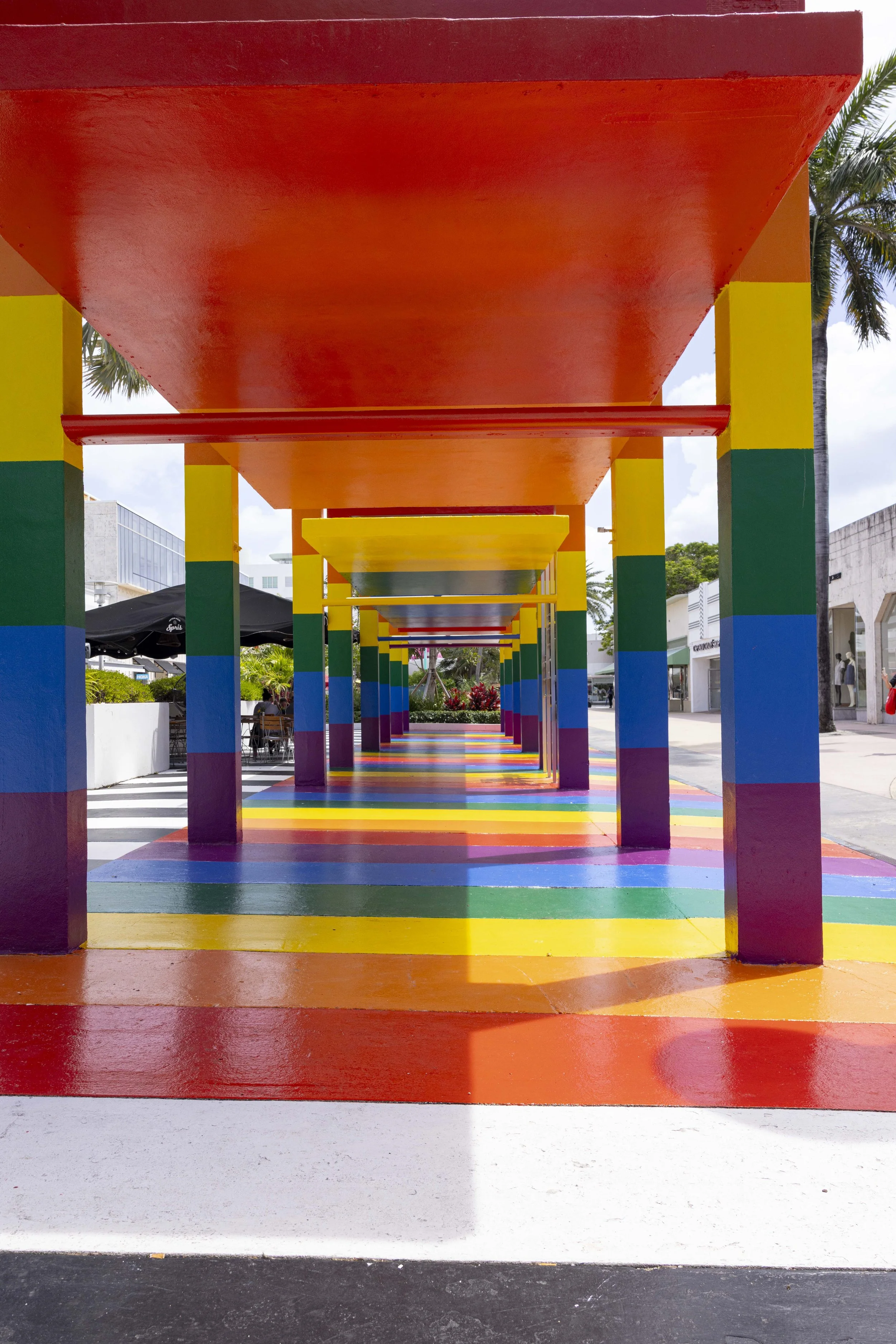 LGBTQ_LincolnRd005.JPG
