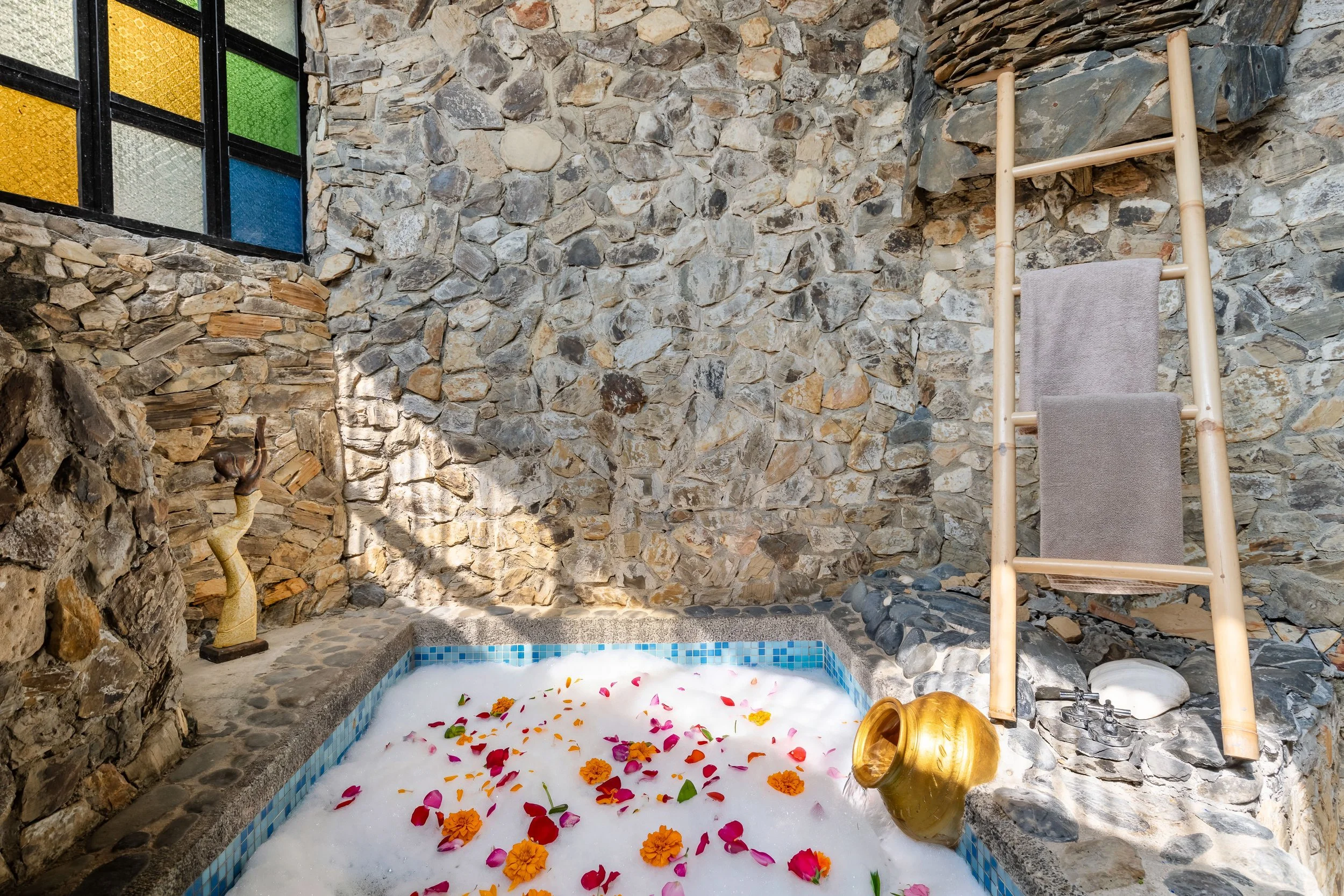 Choosing the Right Stay Package at Ambong-Ambong Langkawi