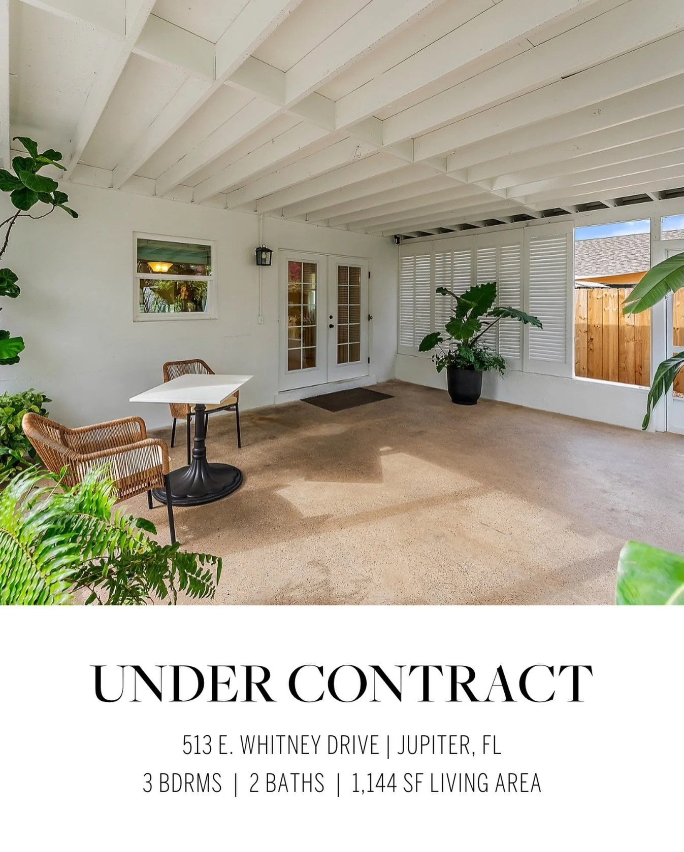 The adorable little place is going to have some new owners just in time for the holidays 🥳.