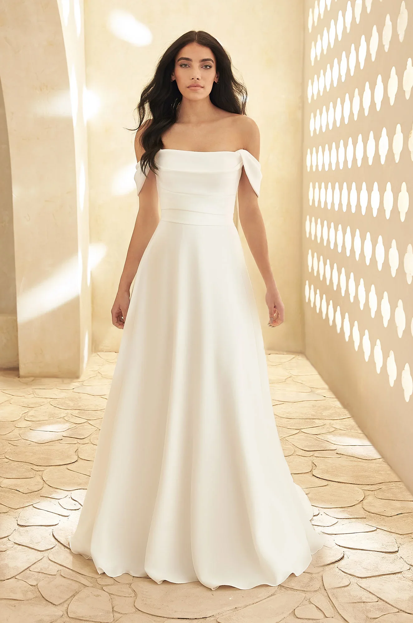 Style 5010 by Paloma Blanca (Size 18)