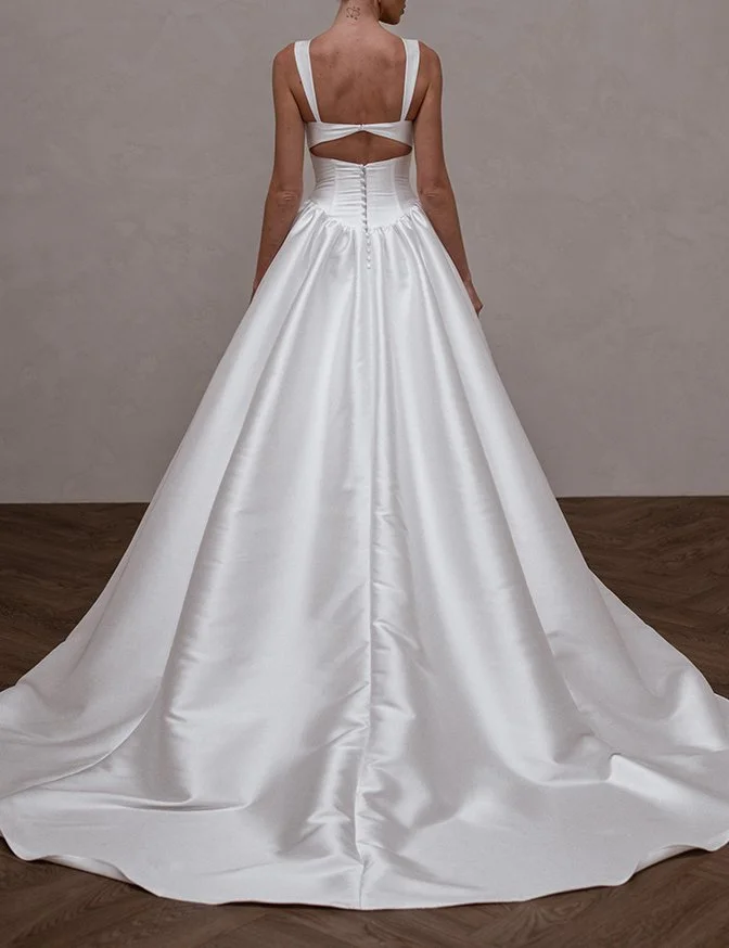 F1729007051577-2.-Made-With-Love_Raine_back.jpg