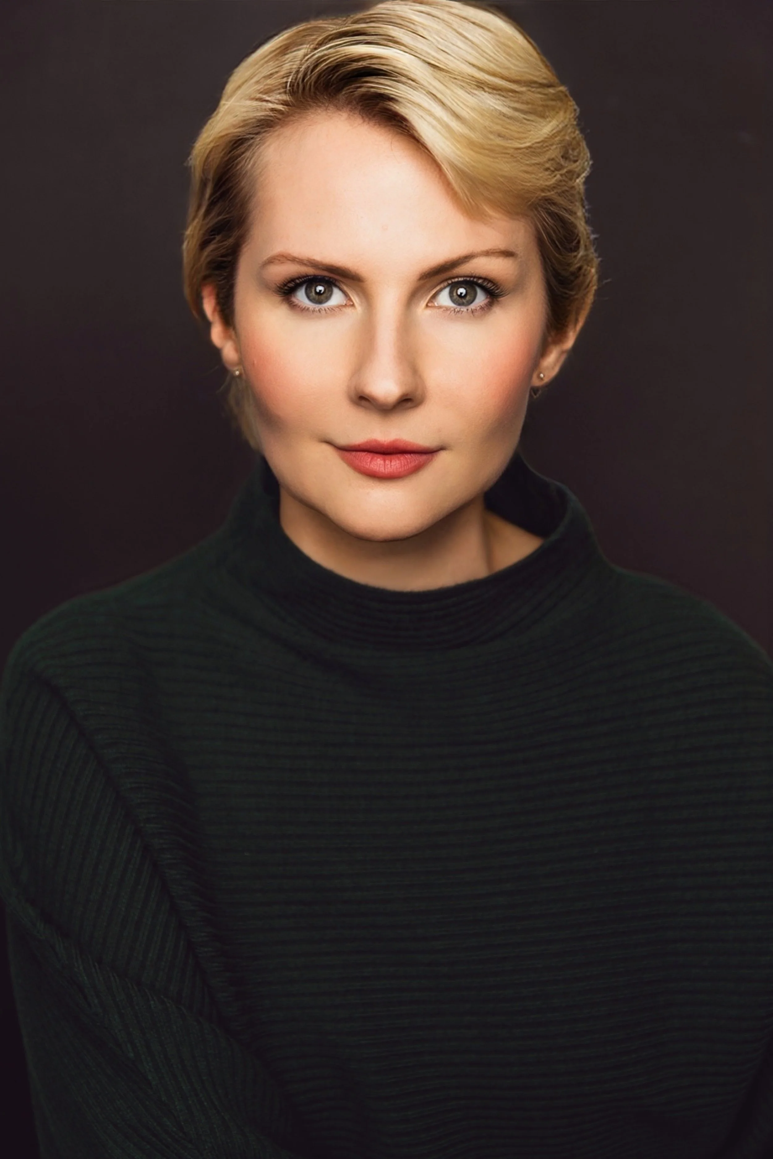 Lauren_Zbylski_Headshot.JPG