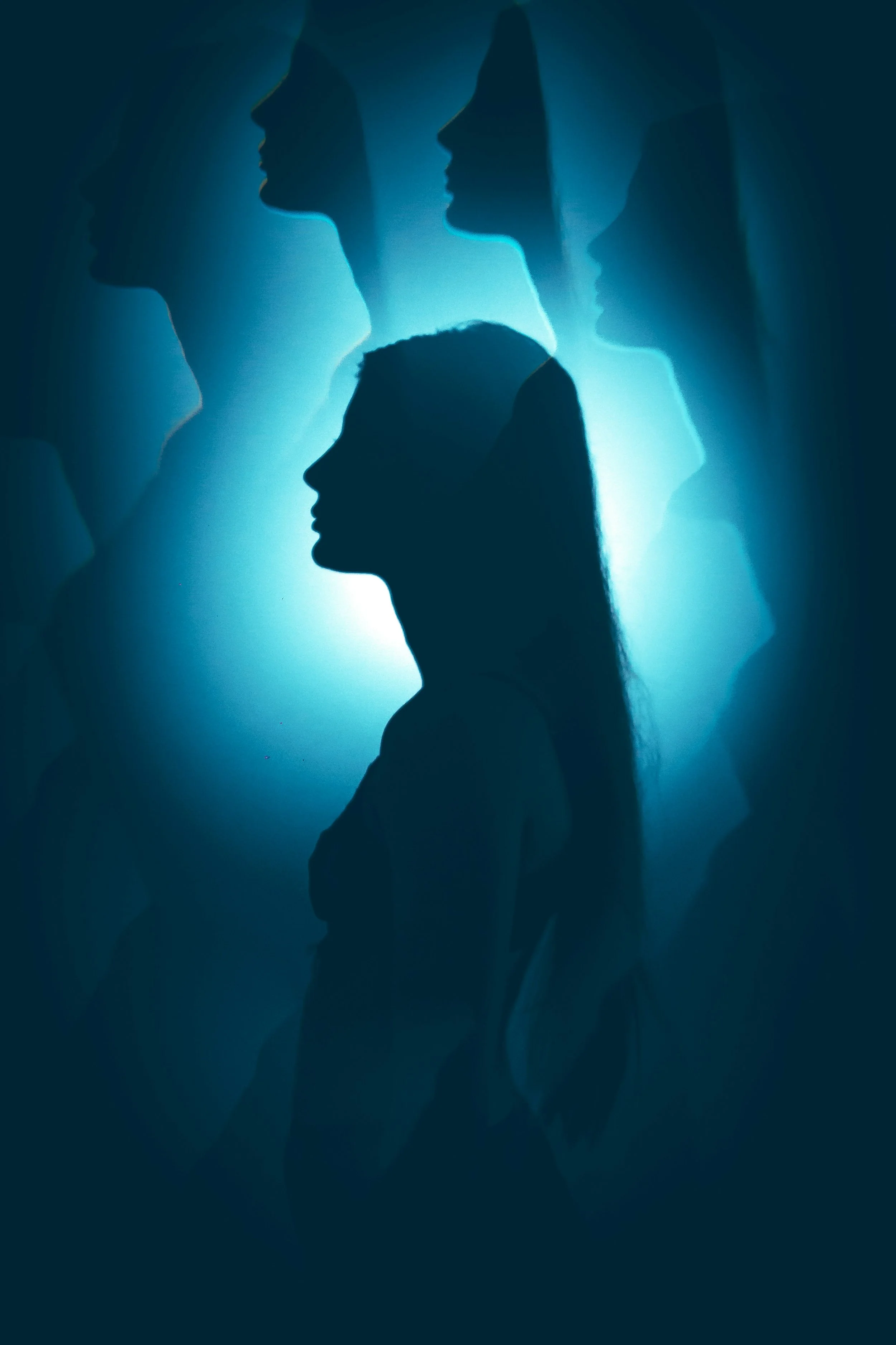 Experiencing intrusive thoughts postpartum?  EMDR therapy can help. You may in the San Francisco Bay Area and struggling with postpartum intrusive thoughts. Maybe it’s maternal intuition. Online postpartum therapy in CA can help.