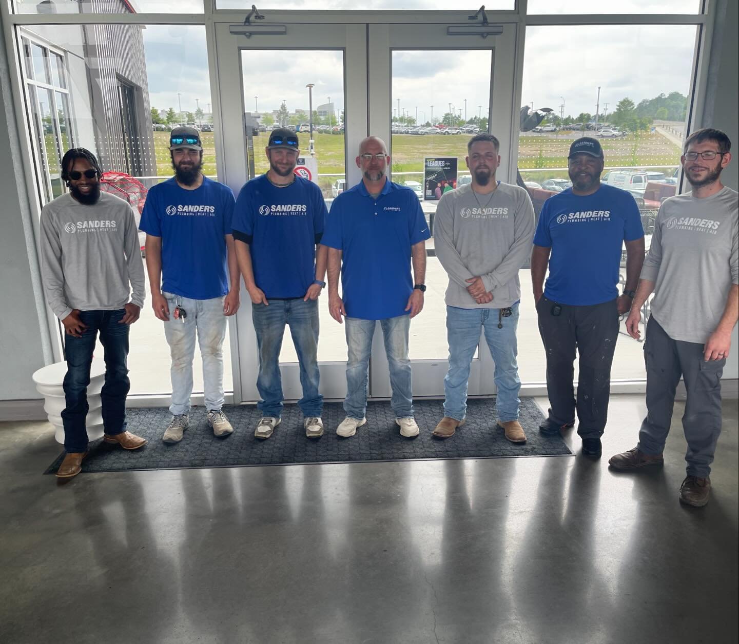 FORE!! Our HVAC crew enjoyed some team building time today at Top Golf. They&rsquo;re working this weekend on a HUGE install project, so we thought it&rsquo;d be fun to cut loose a little today. ⛳️🏌️