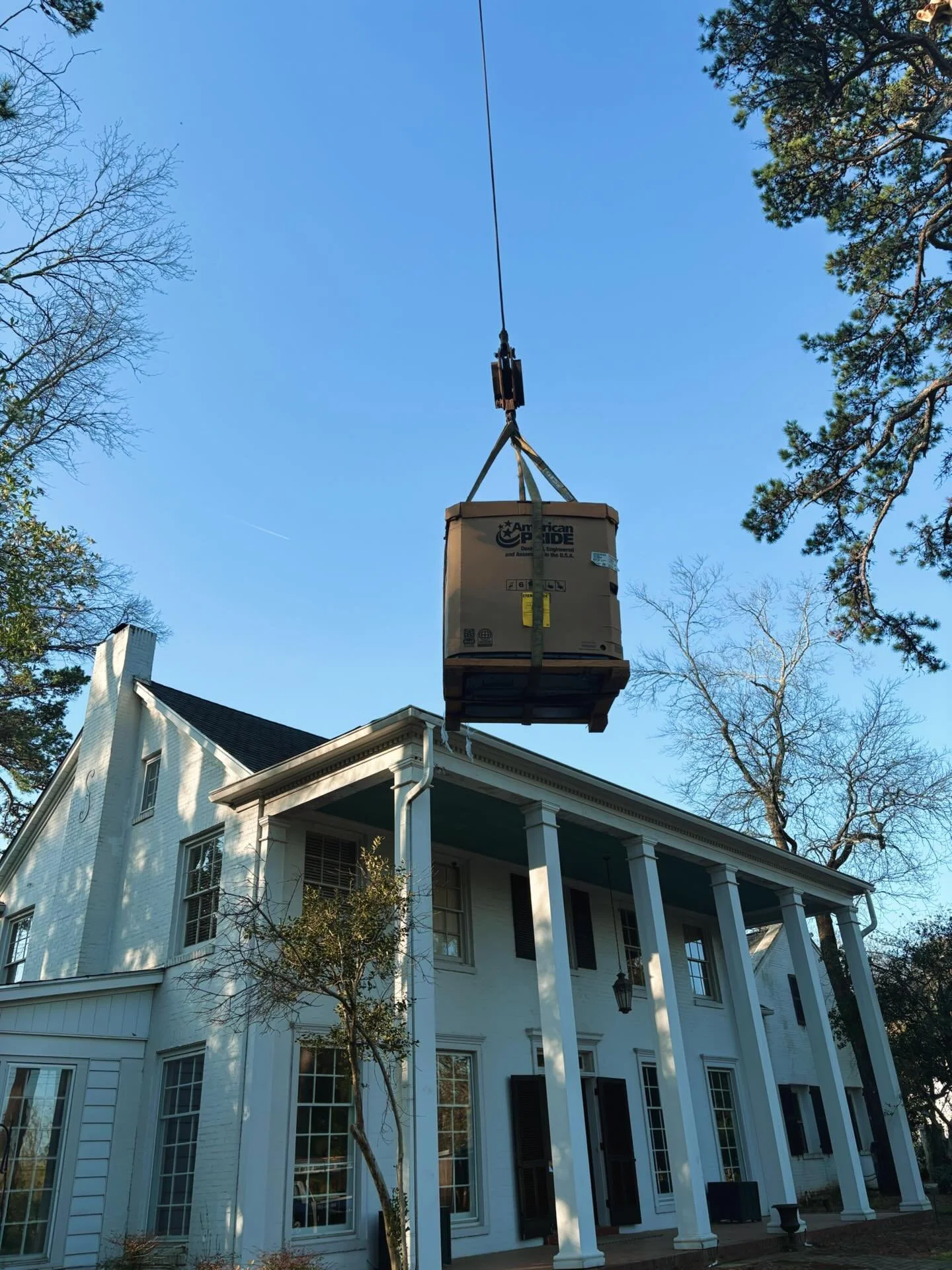 Not your average delivery 📦⬆️
When the job calls for it, we bring in the big equipment. New unit going in and one more home taken care of.