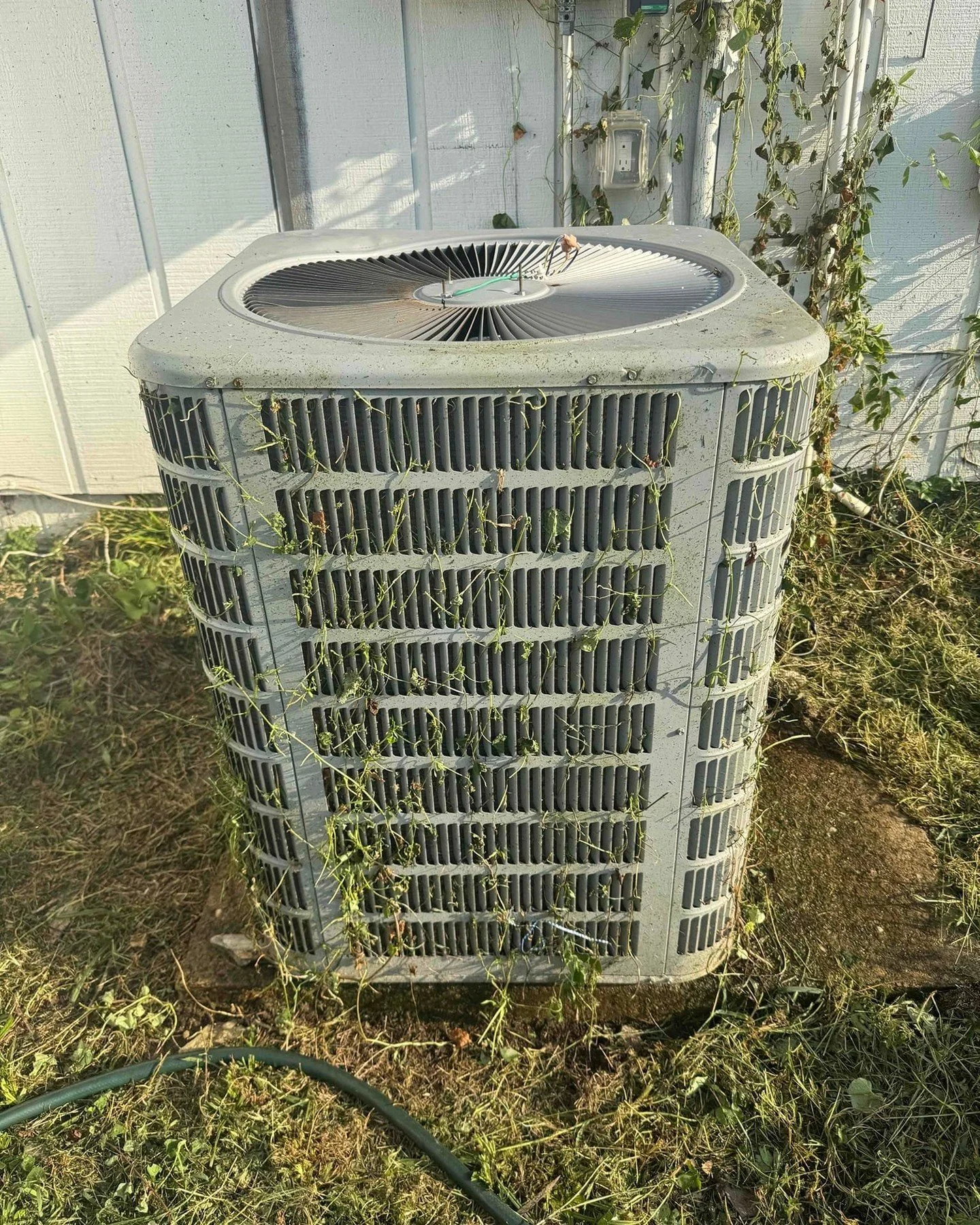 Spring in Arkansas is that fun time of year when you need the AC by lunch and the heat by bedtime. If your HVAC system sounds confused, a spring tune-up can help it keep up without all the drama.
www.sandersplumbinghvac.com
#HVAC #springtuneup