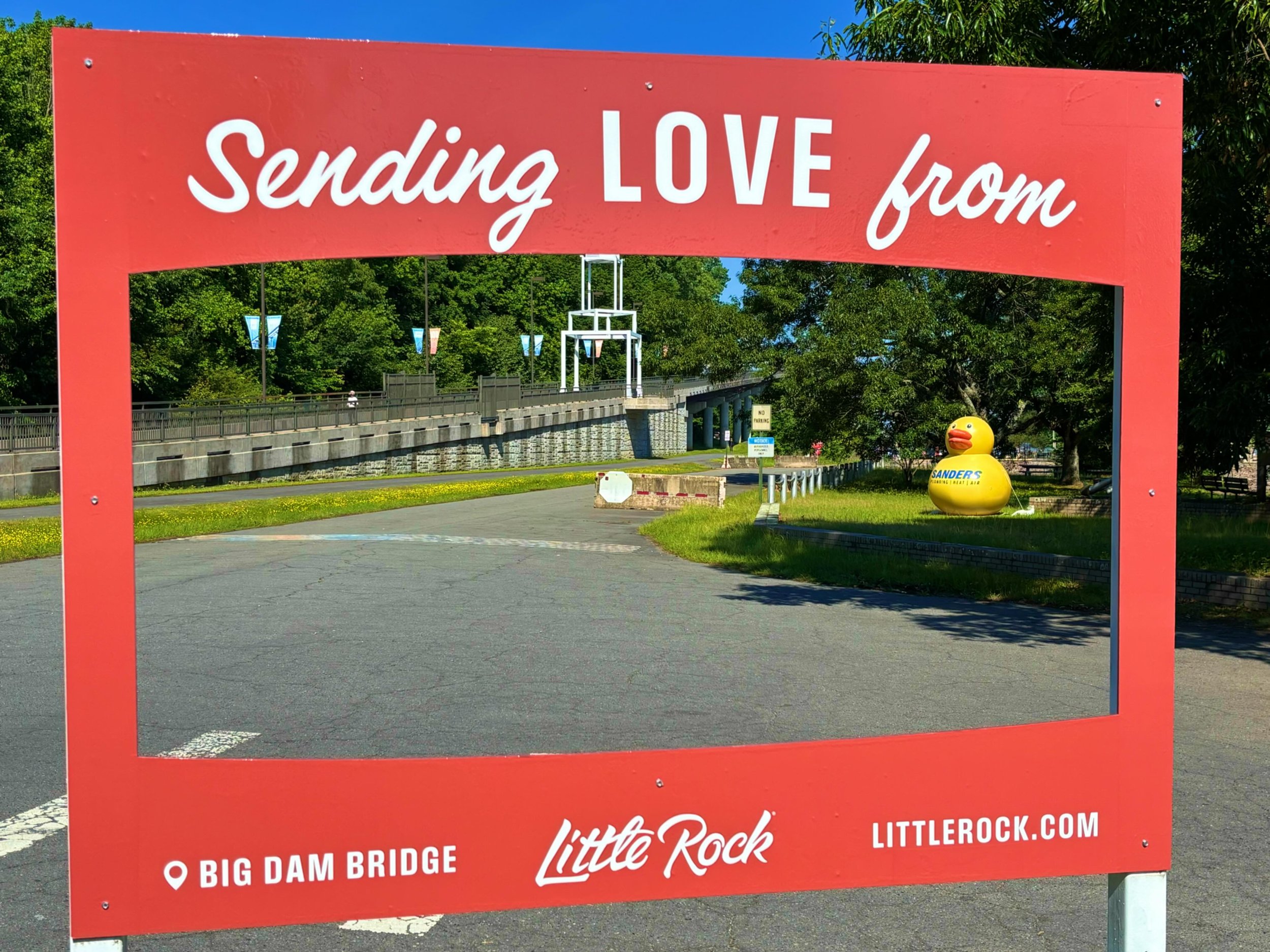 Saturday&rsquo;s duck (location 1) reveal&hellip; 🐥📍
The Sanders duck was spotted at the Big Dam Bridge!

Did our clue give it away, or were you stumped? 👀

Don&rsquo;t forget there&rsquo;s a cash prize winner every week for whoever finds the duck