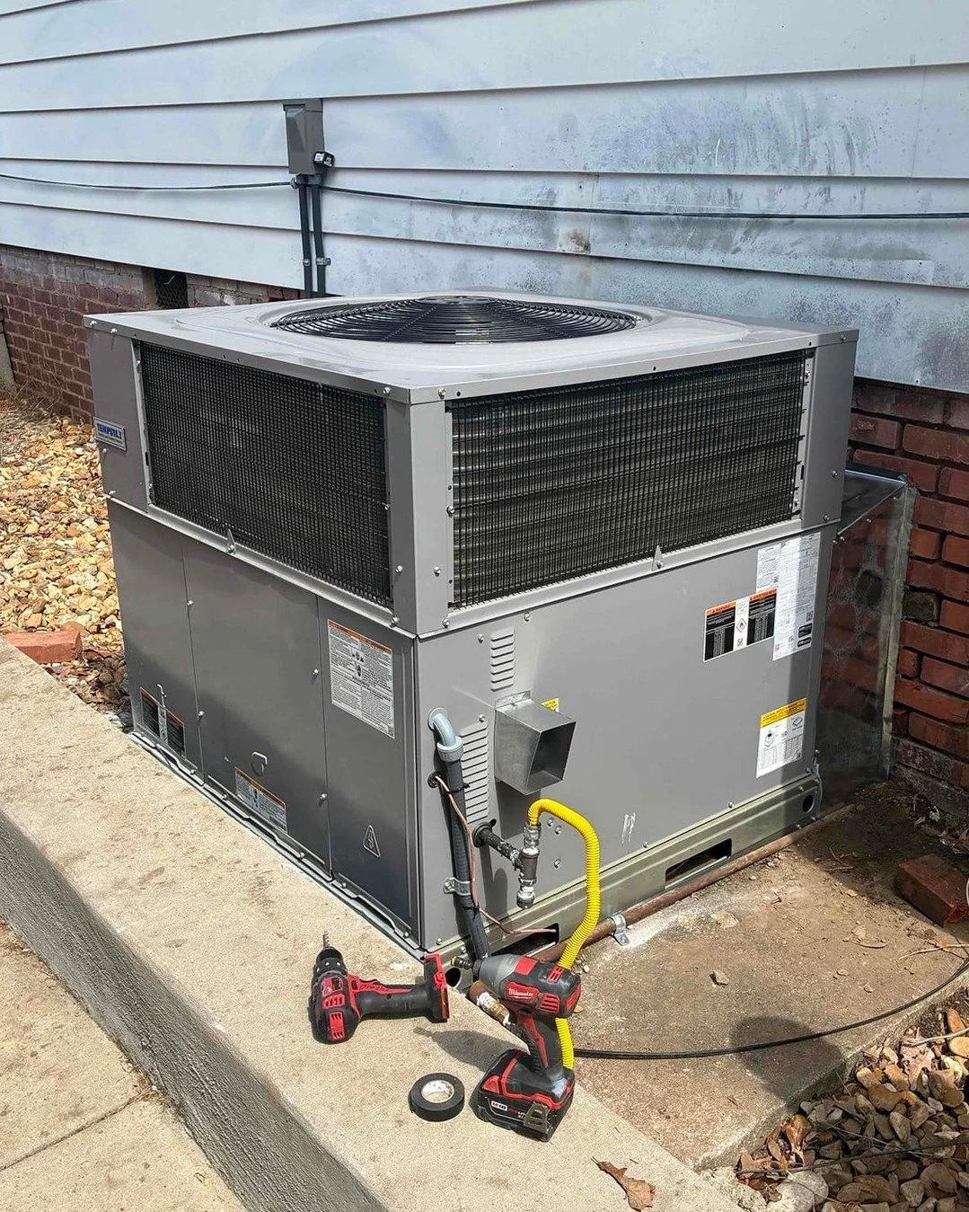 North Little Rock said, &ldquo;Let&rsquo;s do summer,&rdquo; and your AC said, &ldquo;Already?!&rdquo; If your house is feeling more sticky than comfy, it may be time for a tune-up ... or replacement.

www.sandersplumbinghvac.com
#SandersPlumbingHVAC
