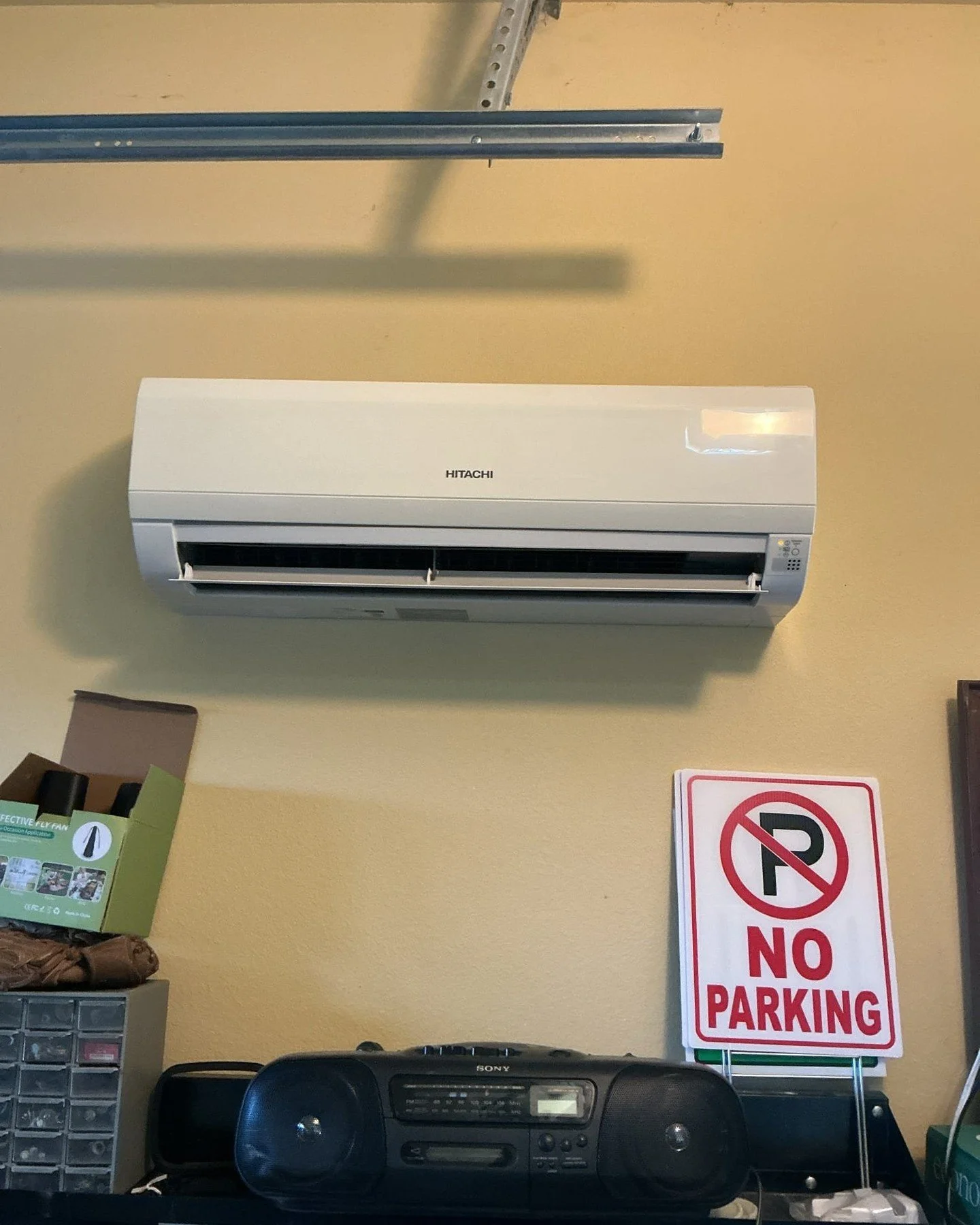 Your Arkansas garage shouldn't feel like the inside of an air fryer. A mini split can turn that sweaty storage room into a comfortable gym, workshop, hobby space, or escape from everybody inside the house.

The Duck Knows Ductless
https://www.sanders