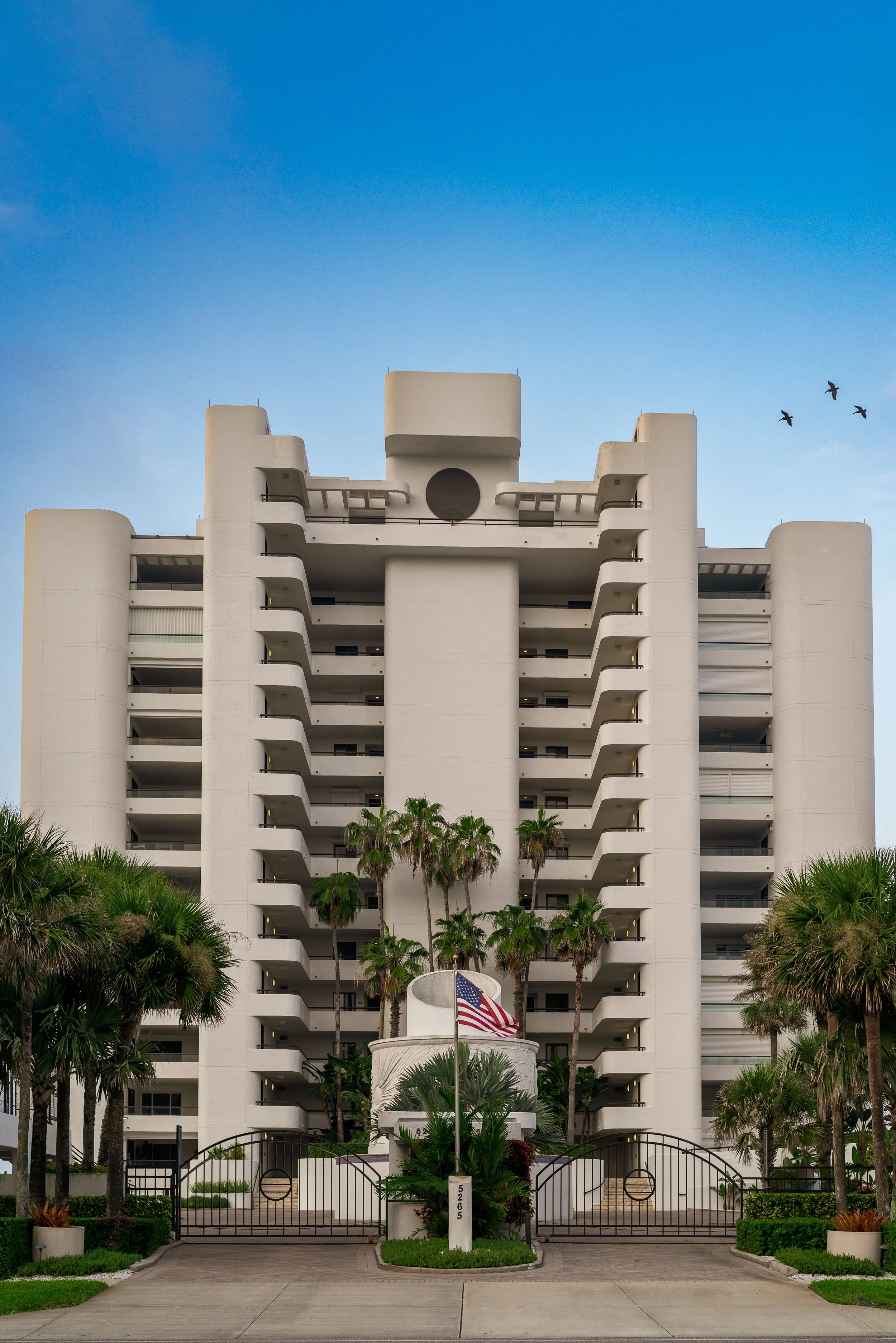 TRADEWINDS-1.jpeg