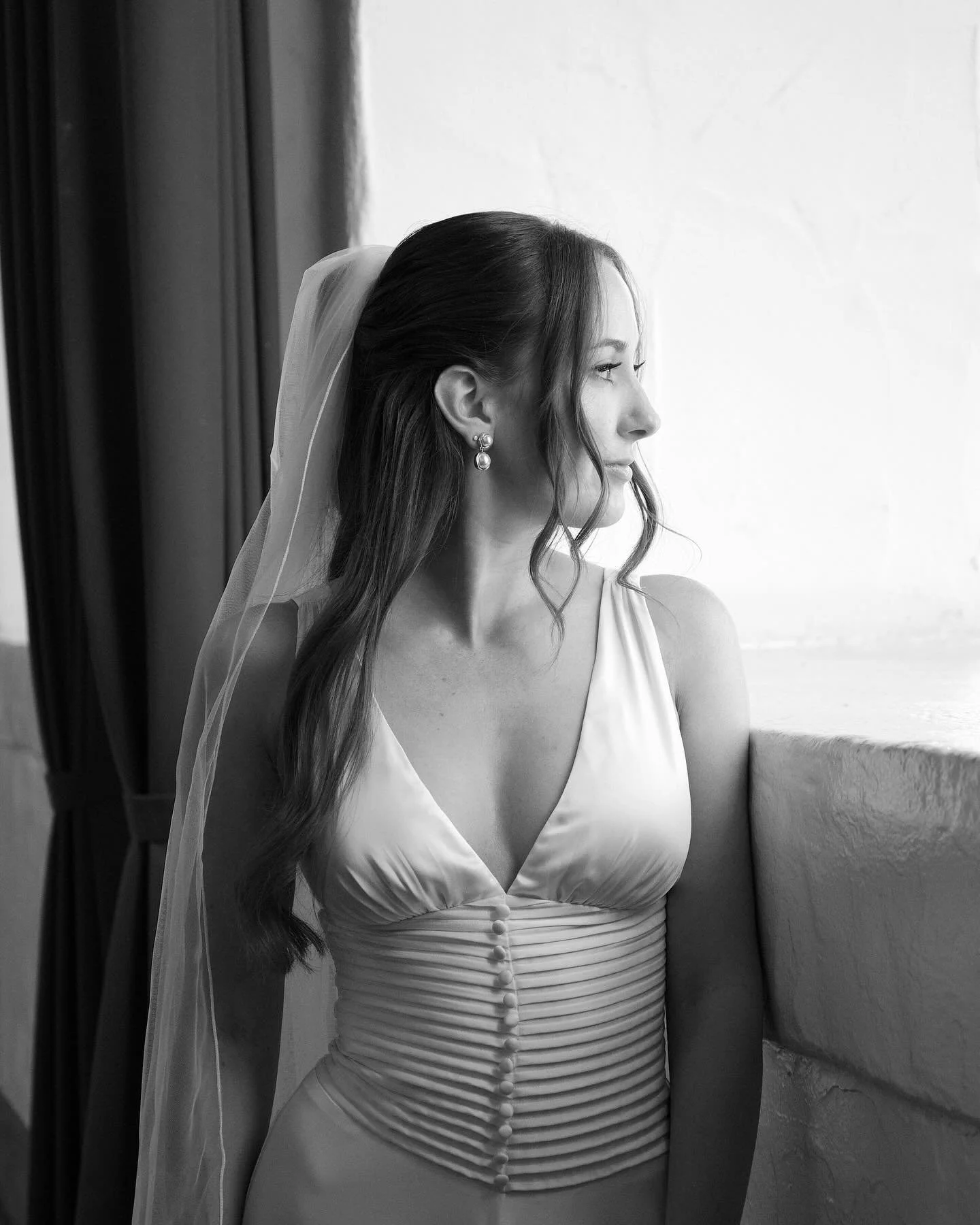 J + J in black and white 🤍