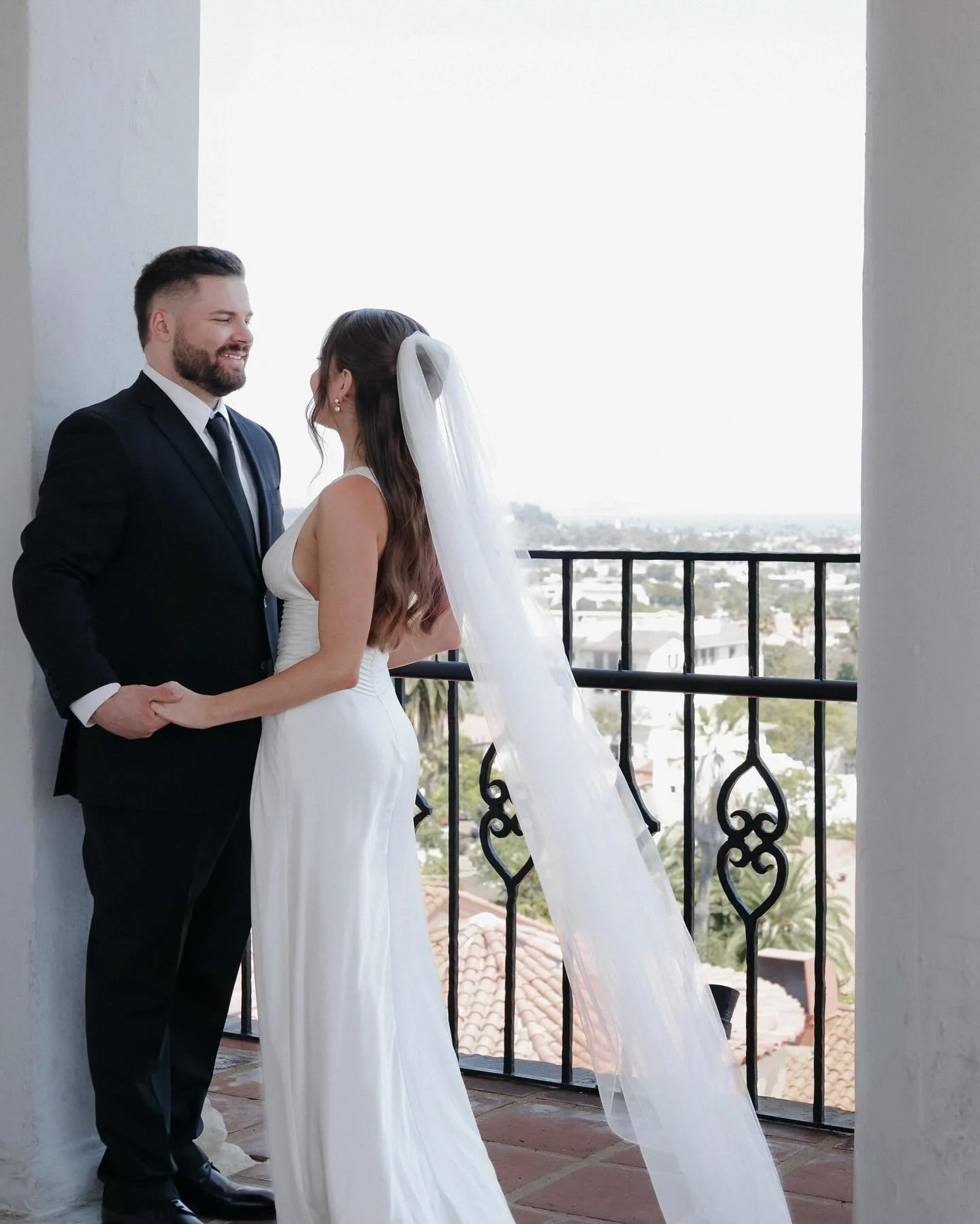 Courthouse photos for Jessica and Jarrett on a beautiful day in Santa Barbara 🤍 so grateful that I got to capture these moments!