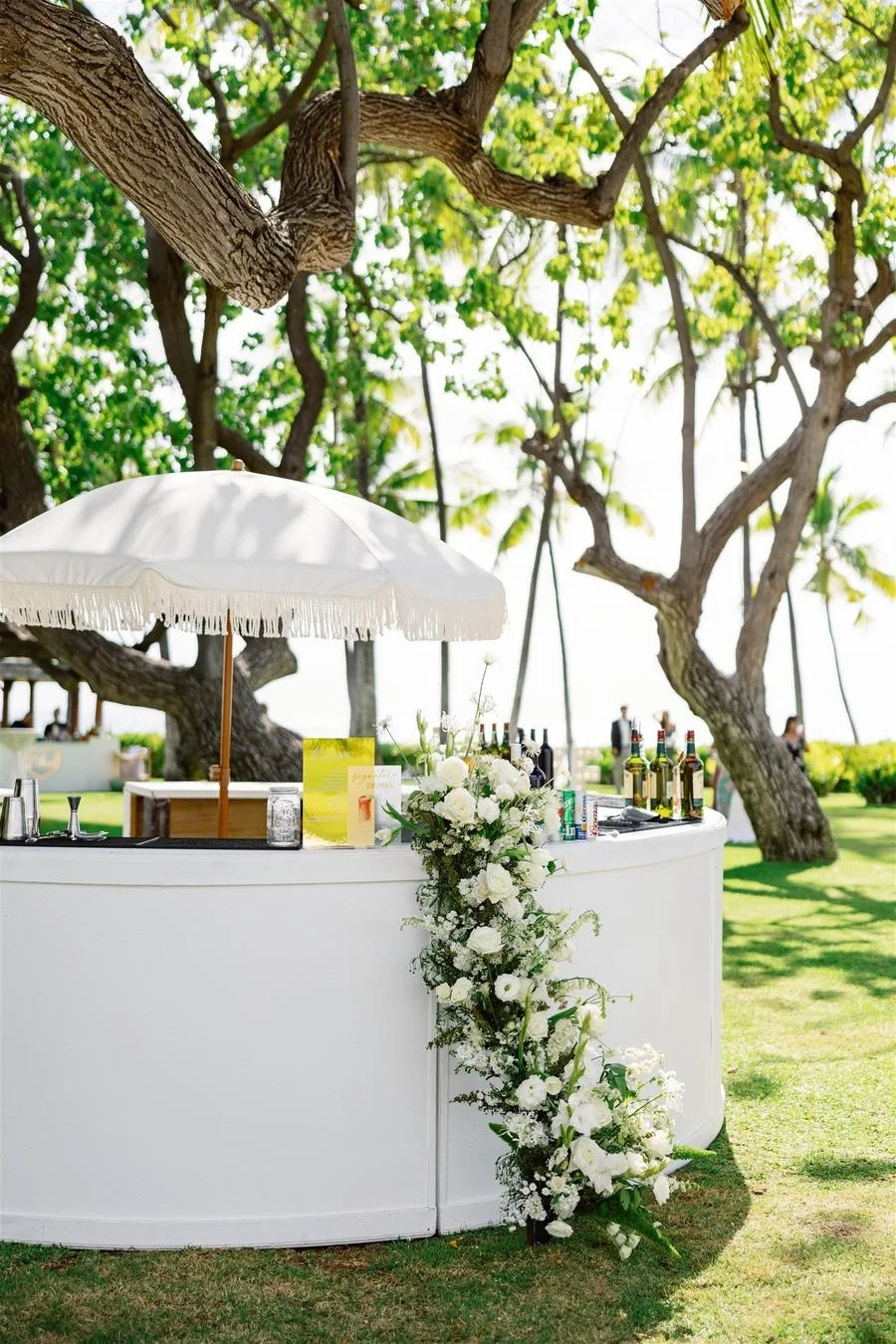 Designed-with-Aloha-bar-love-white69f66859a86f7$!900x.webp