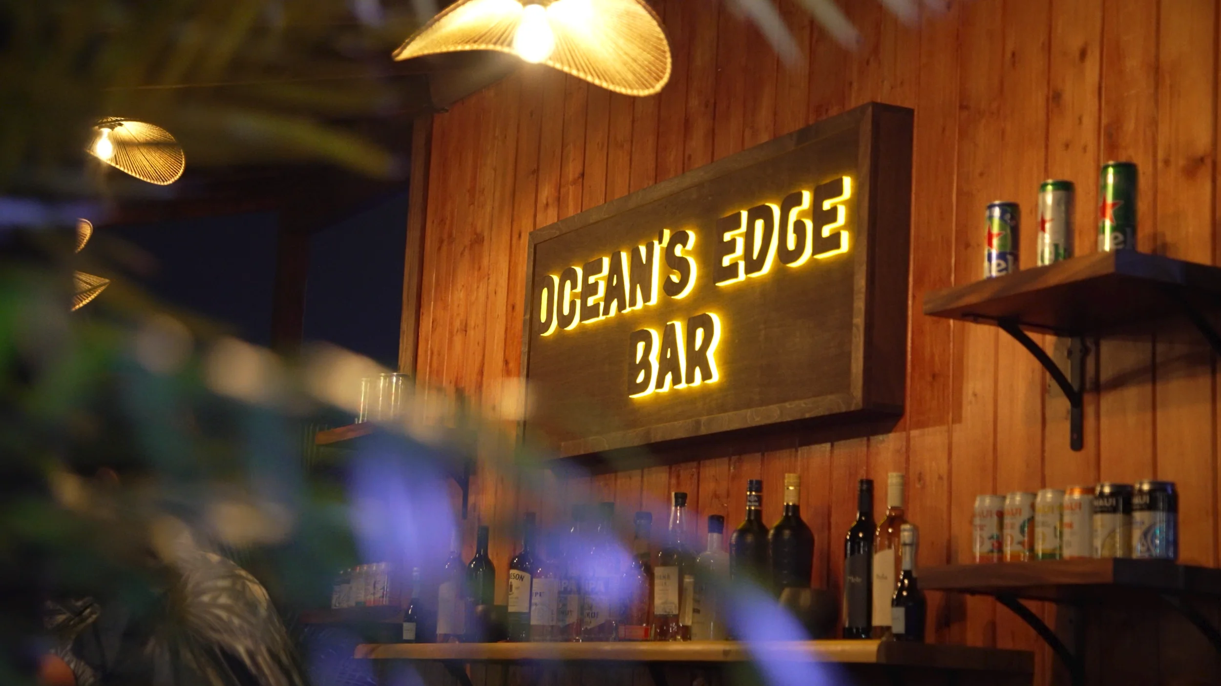 ocean edge bar.webp