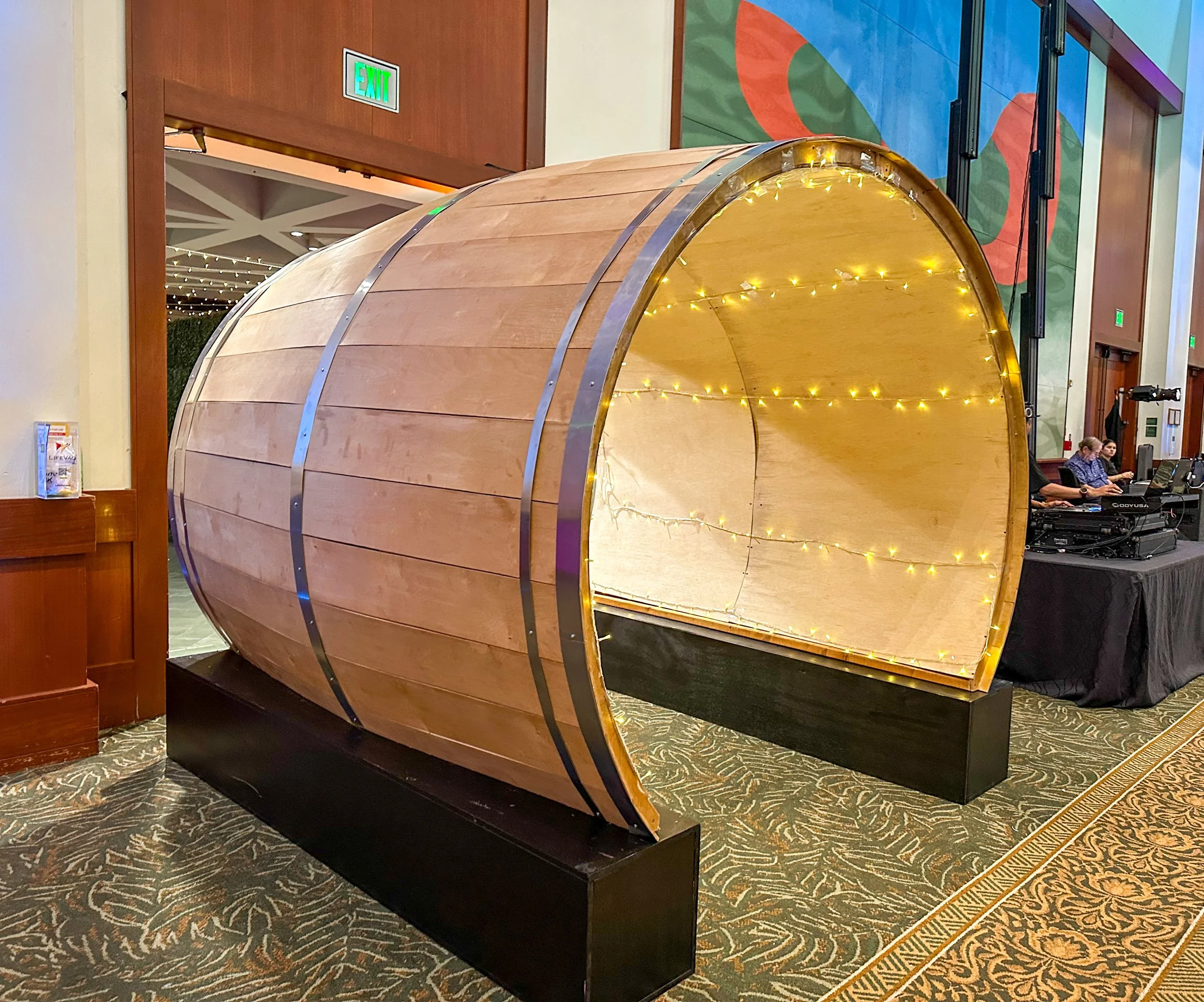 Custom-Wine-Barrel-Hawaiian-Airlines.jpg