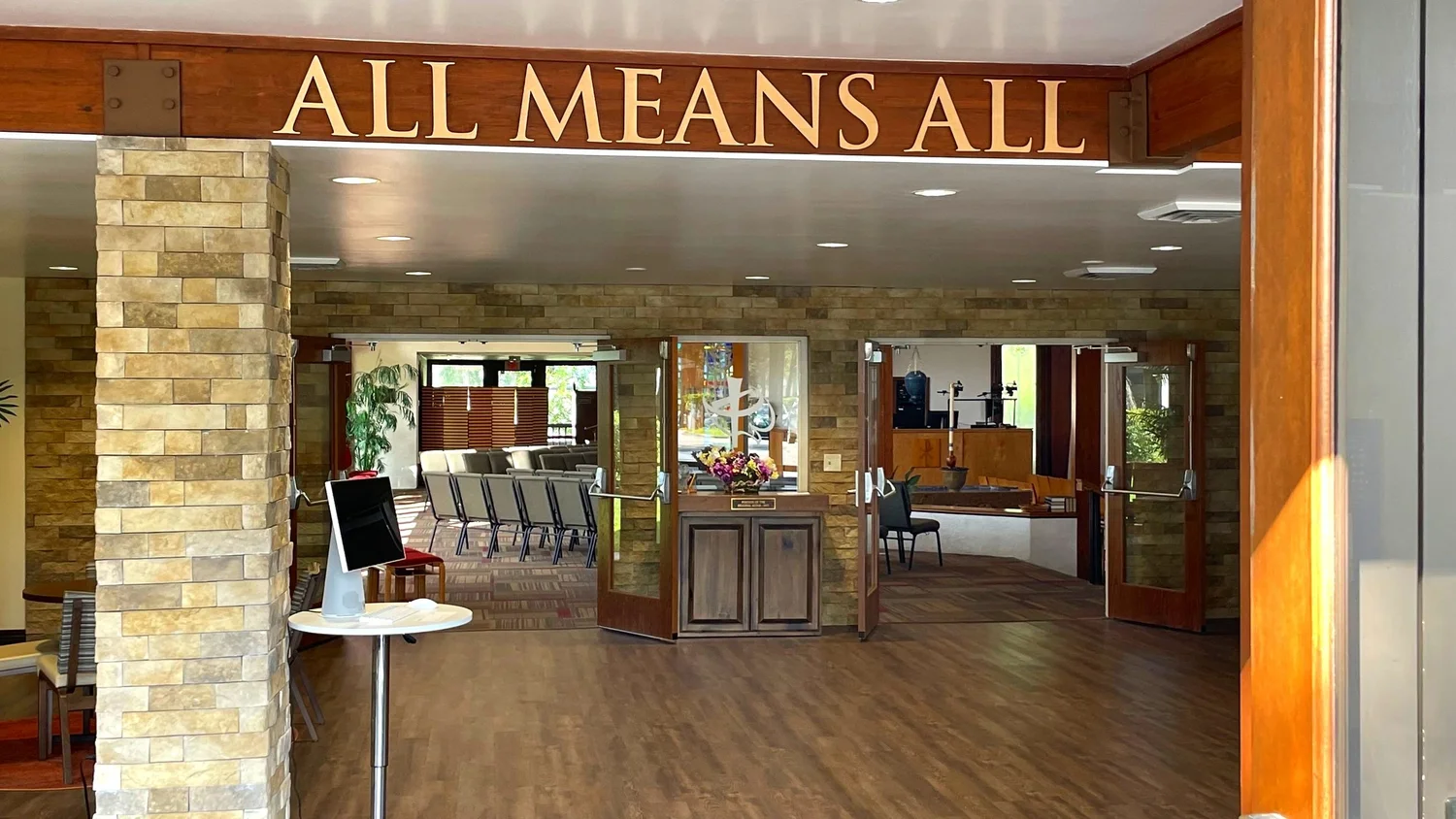 Contact Reach Out to St. Stephen Lutheran Church, Longwood, FL — St