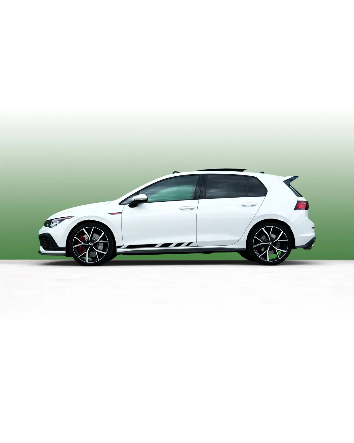 White Golf 1jpg-2.jpg