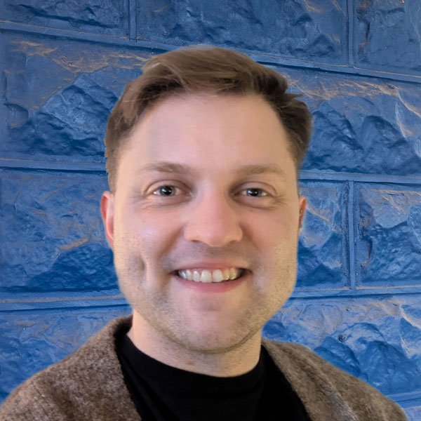 Headshot of Wes Harris