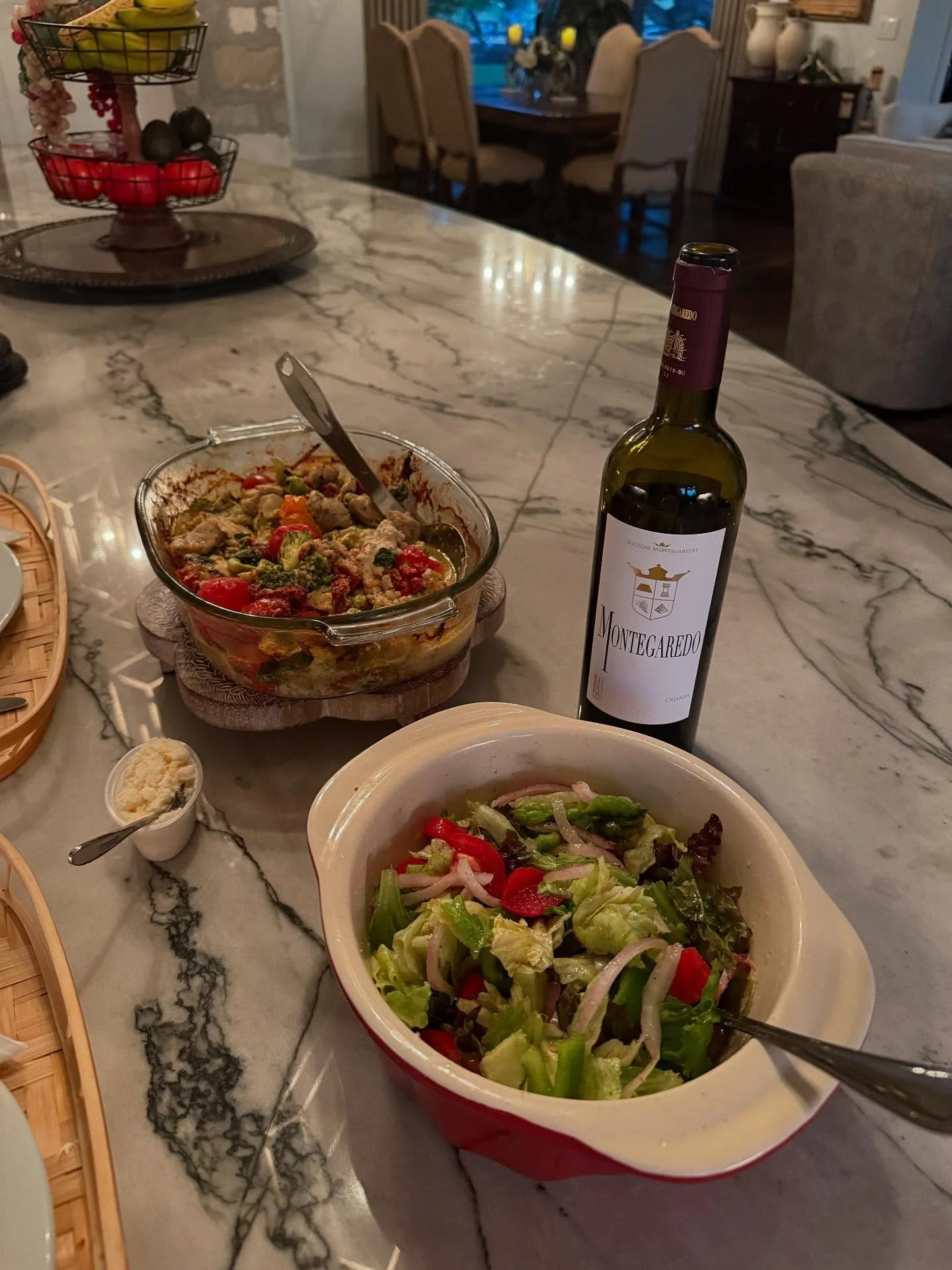 Got to bed after midnight from a wonderful weekend with the amazing folks at Saddleback Church. We had no food in the house so my expectation for dinner was quite low. Came home from running a few errands and this is what I came home to - Tuscan Chic
