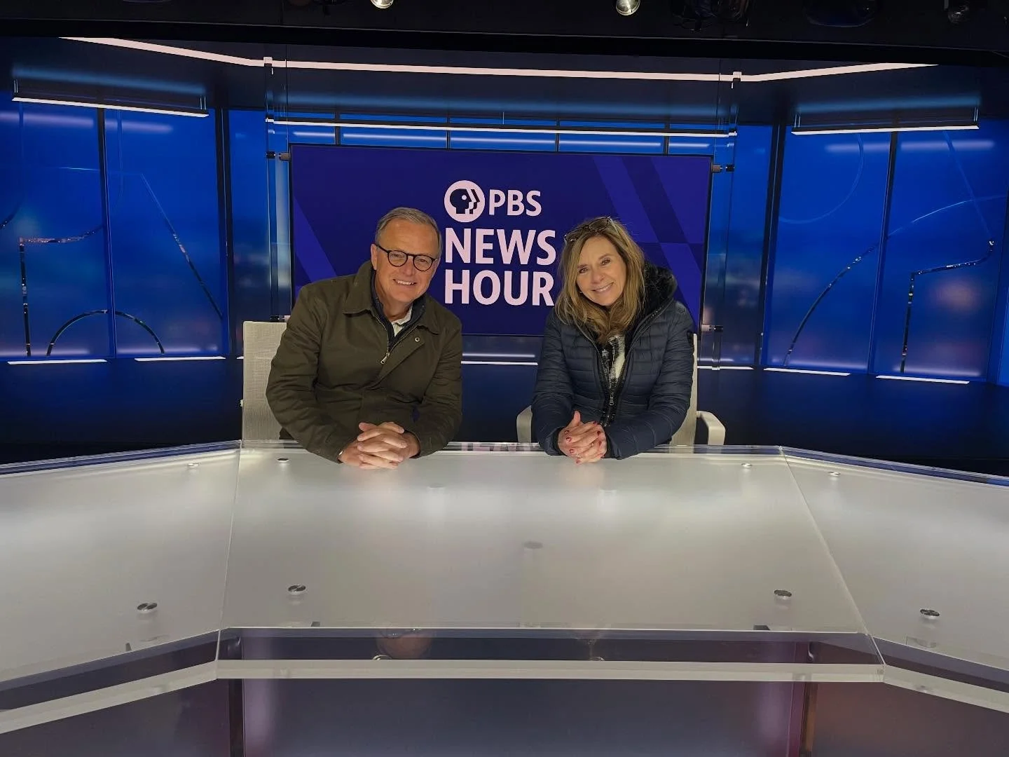 Toured PBS today in DC with our amazing daughter in law @gretchenfrazee who produces the popular evening News Hour Show. We sat in the anchors chairs, saw her in the producers hot seat, got the rundown on the show and process and then later in the da