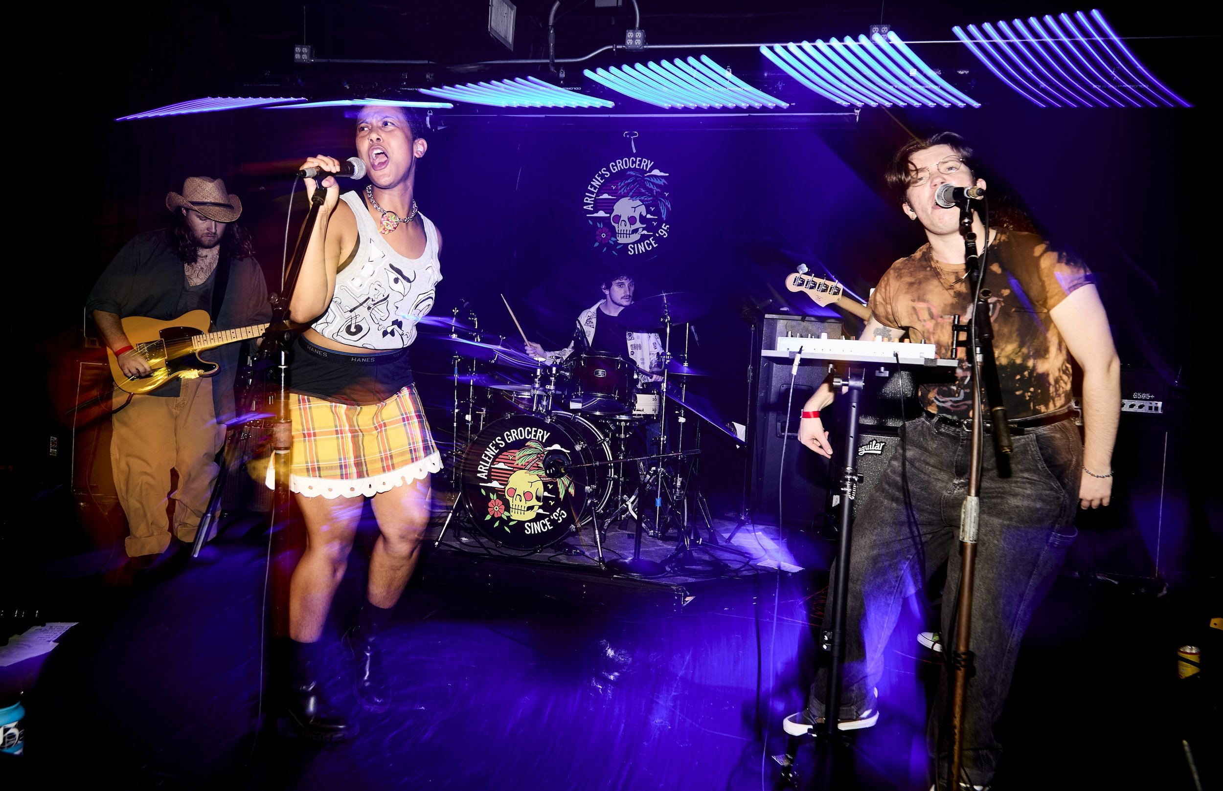 preview: indie rock for a cause AT hart bar