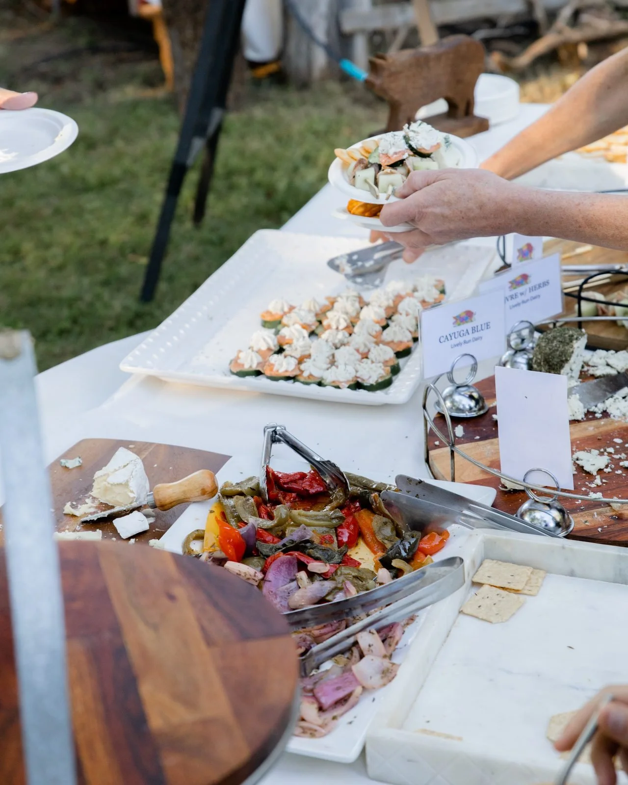 06-the-table-local-food.jpg
