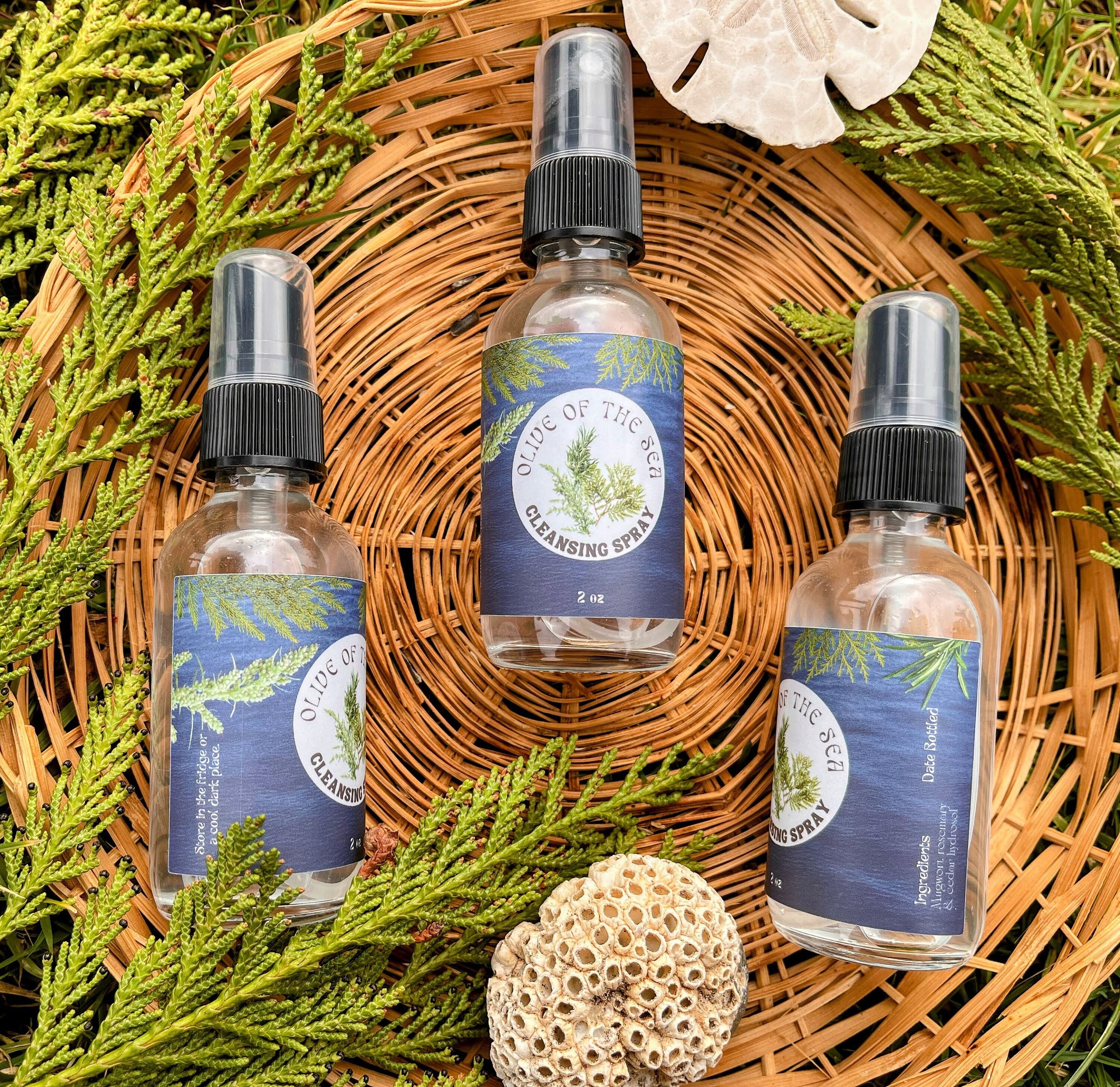 https://i.etsystatic.com/13976205/r/il/825514/3706657245/il_fullxfull.3706657245_r59w.jpg