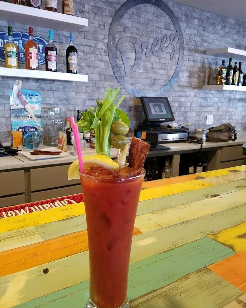 Loaded with all the fixings and perfectly spiced, it&rsquo;s the ultimate companion to your favorite Dreez breakfast. Come say hi&mdash;we&rsquo;re here until 2 PM!

📍 405 Silver St, Elko
 
#Elkodreez #explorenevada #familyrunbusiness #foodie #elkon