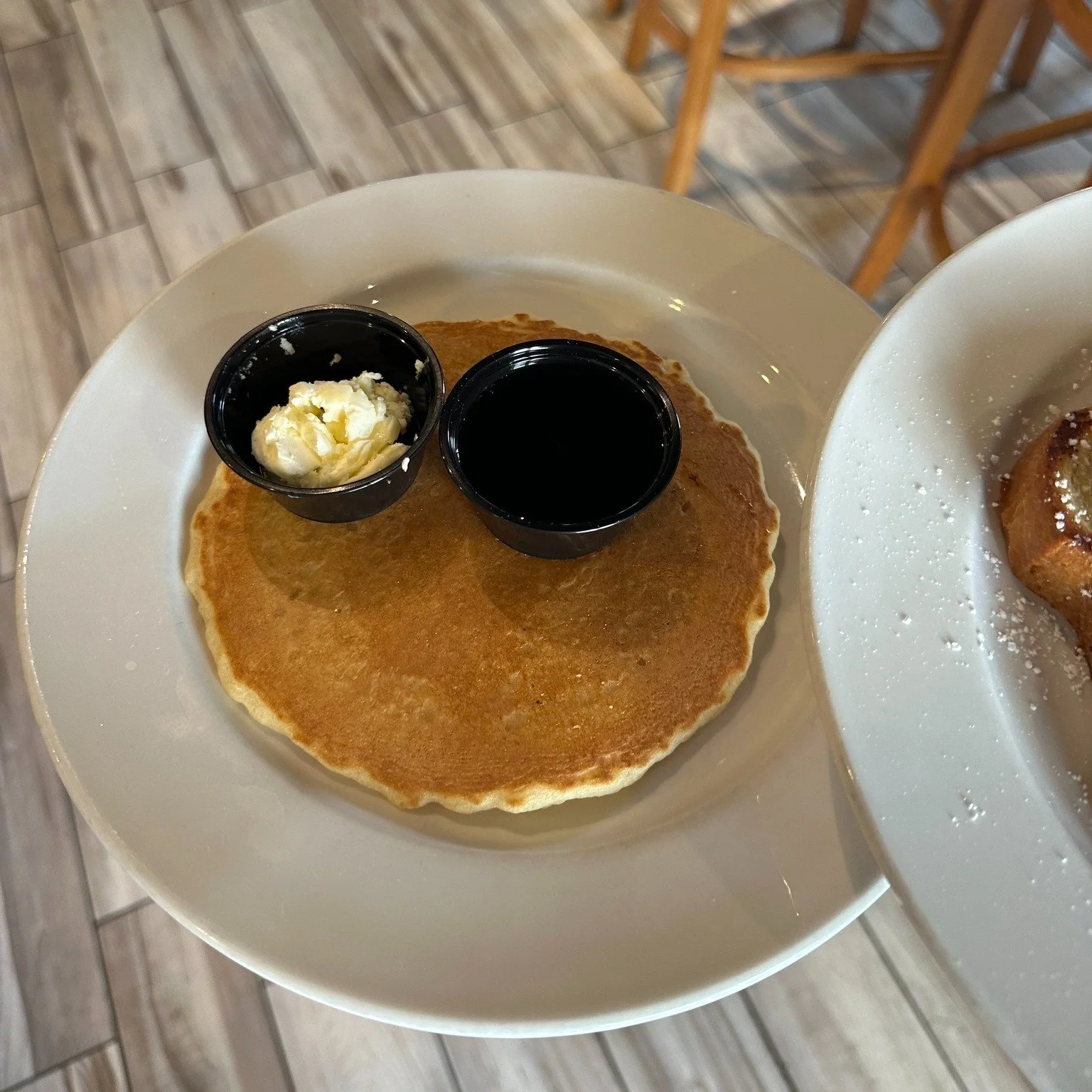 Golden, fluffy, and just the right size. Add a pancake on the side to make your breakfast even better. 🥞

#Elkodreez #explorenevada #foodie #dreezbreakfast #brunchspot